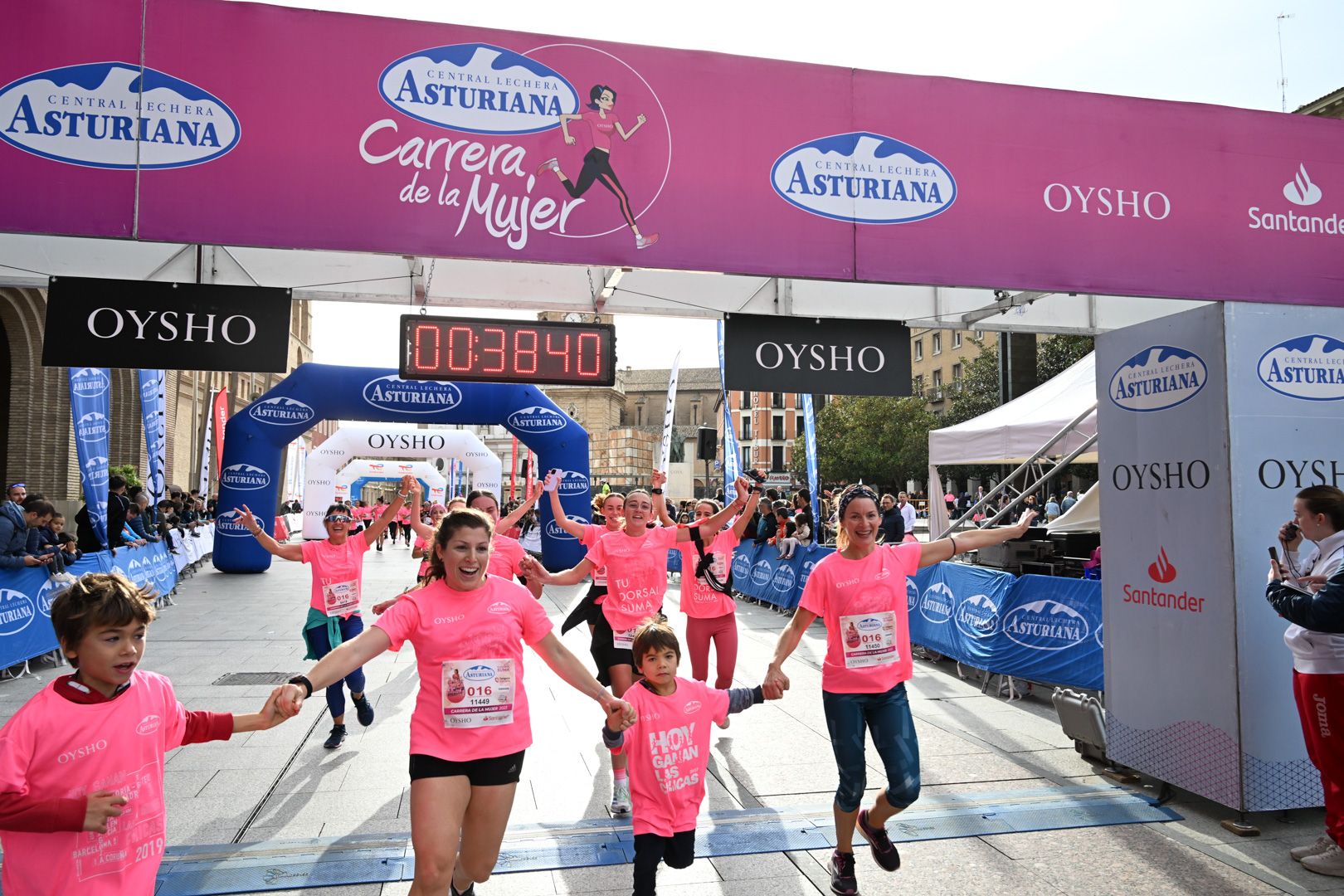 Todas las fotos de la Carrera de la Mujer de Zaragoza 2023. 4934
