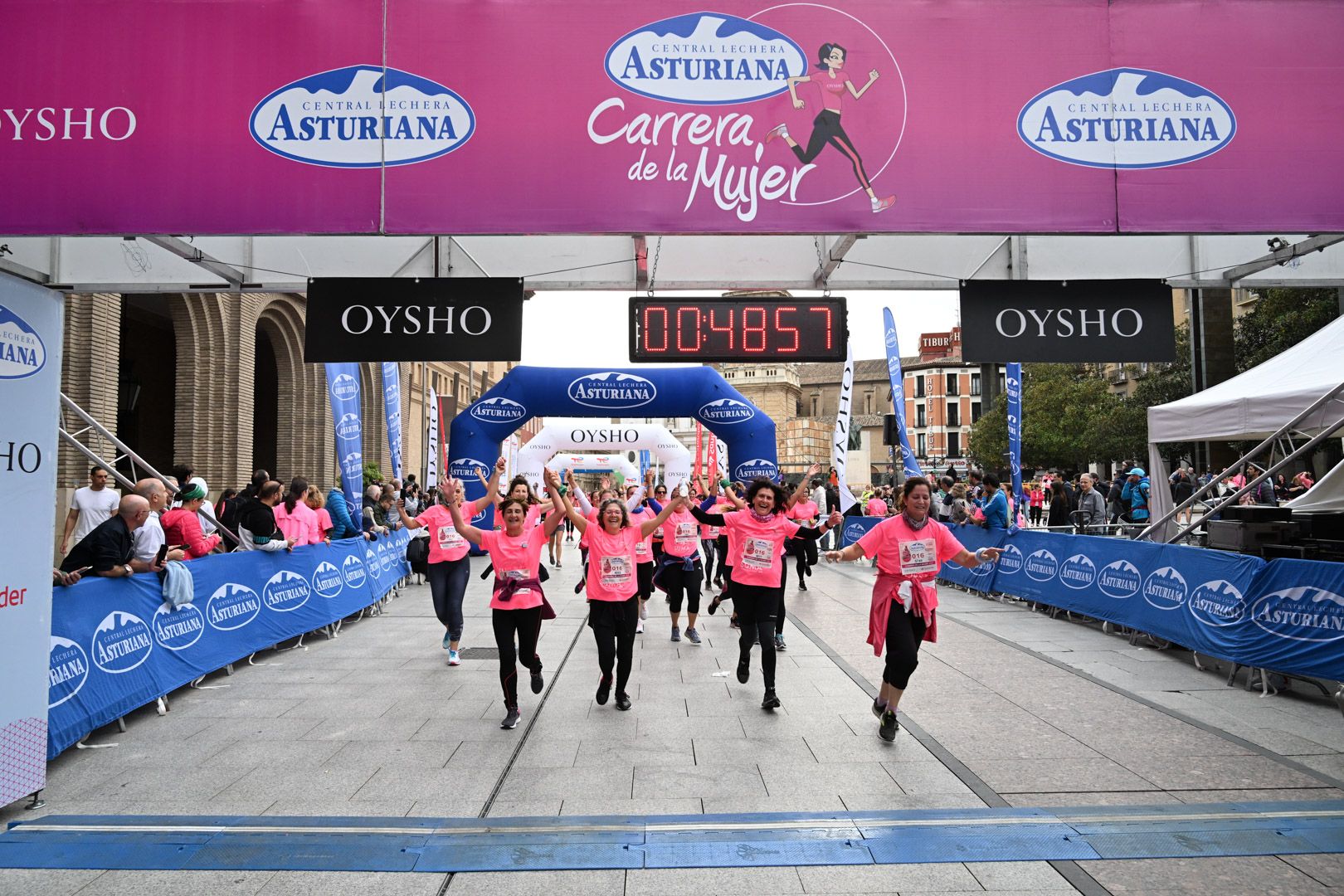 Todas las fotos de la Carrera de la Mujer de Zaragoza 2023. 5651