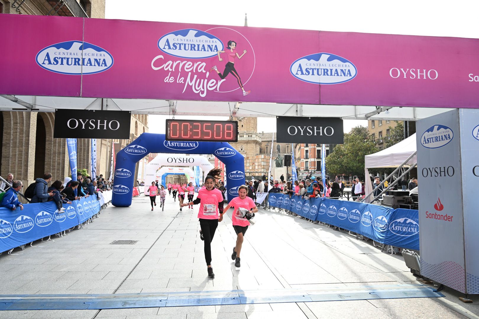 Todas las fotos de la Carrera de la Mujer de Zaragoza 2023. 4693