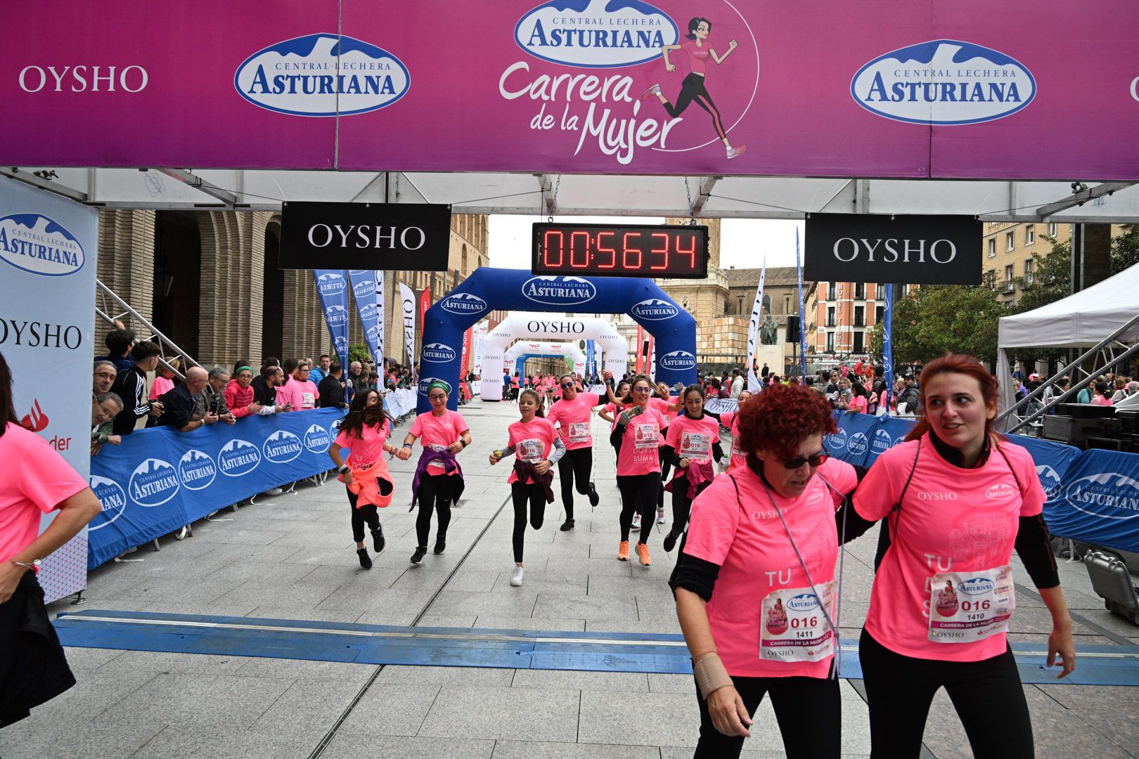 Todas las fotos de la Carrera de la Mujer de Zaragoza 2023. 6096