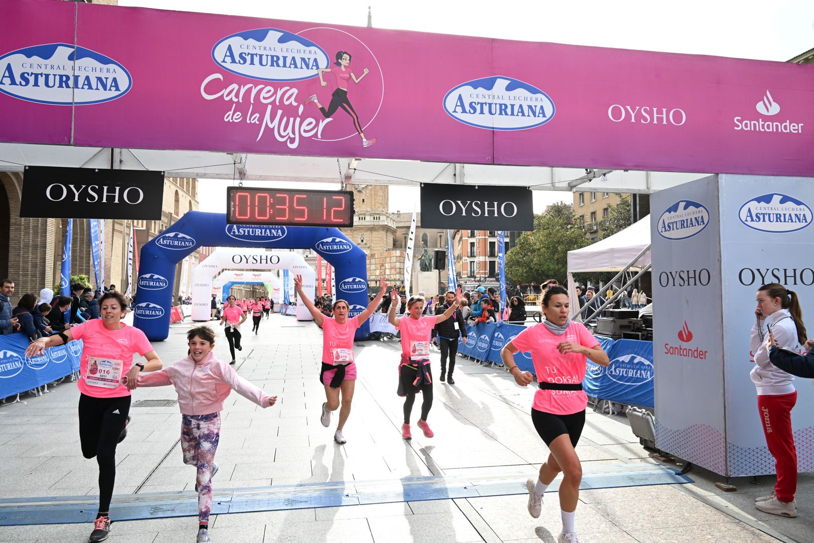 Todas las fotos de la Carrera de la Mujer de Zaragoza 2023. 4697