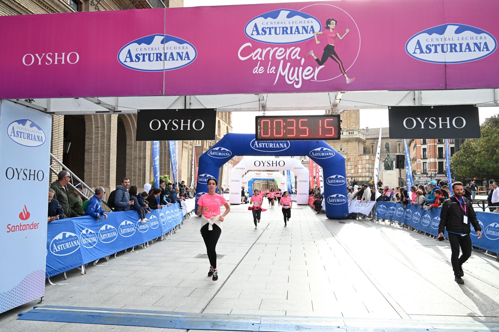 Todas las fotos de la Carrera de la Mujer de Zaragoza 2023. 4699
