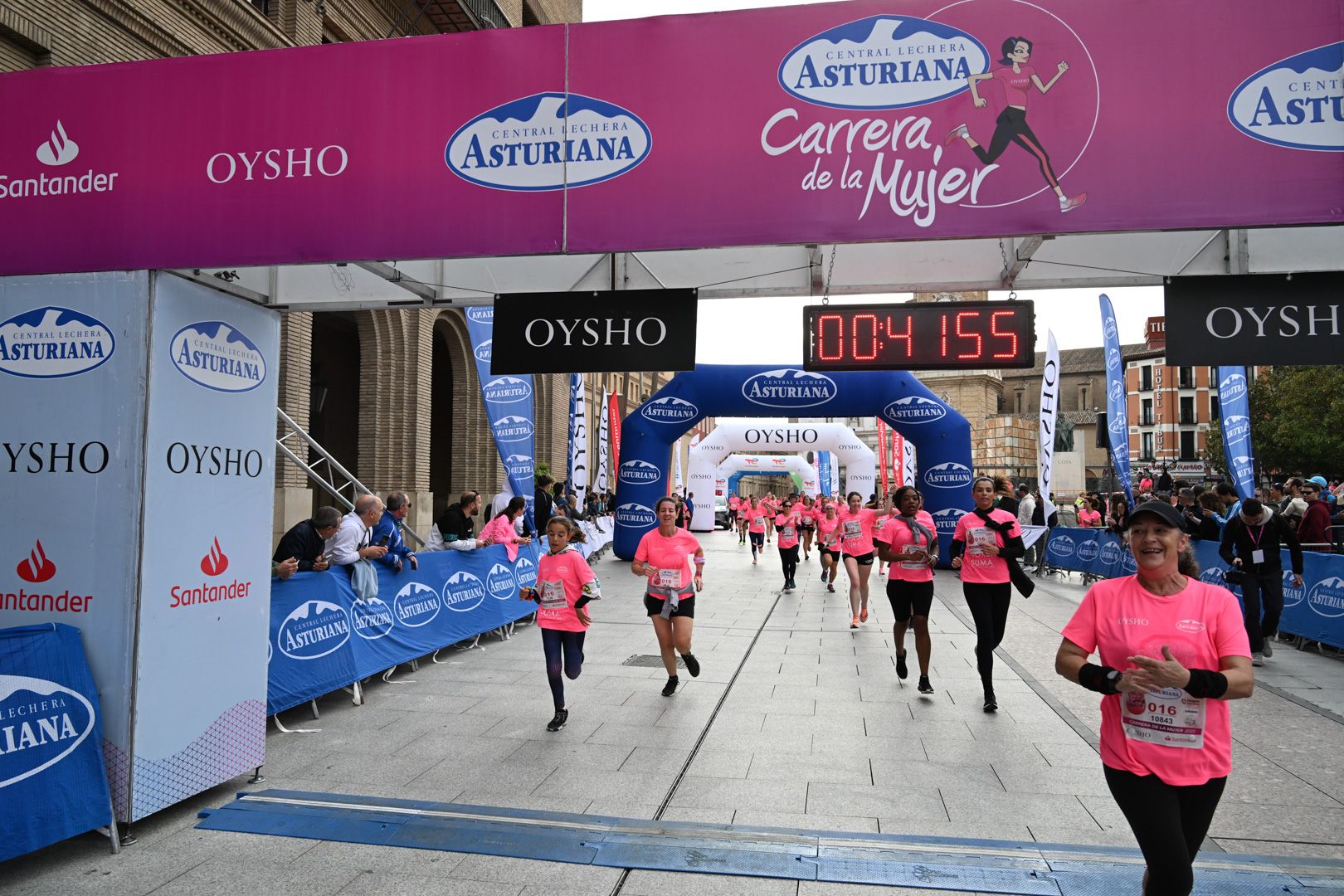 Todas las fotos de la Carrera de la Mujer de Zaragoza 2023. 5181