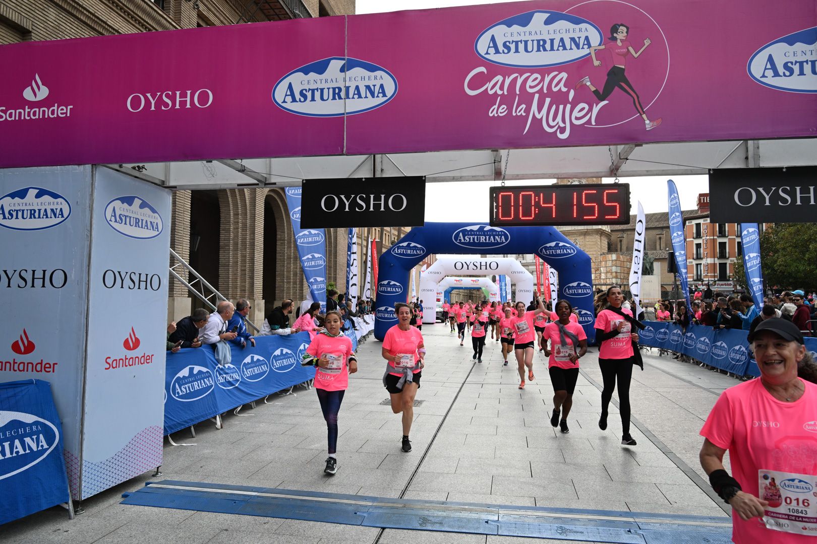 Todas las fotos de la Carrera de la Mujer de Zaragoza 2023. 5182