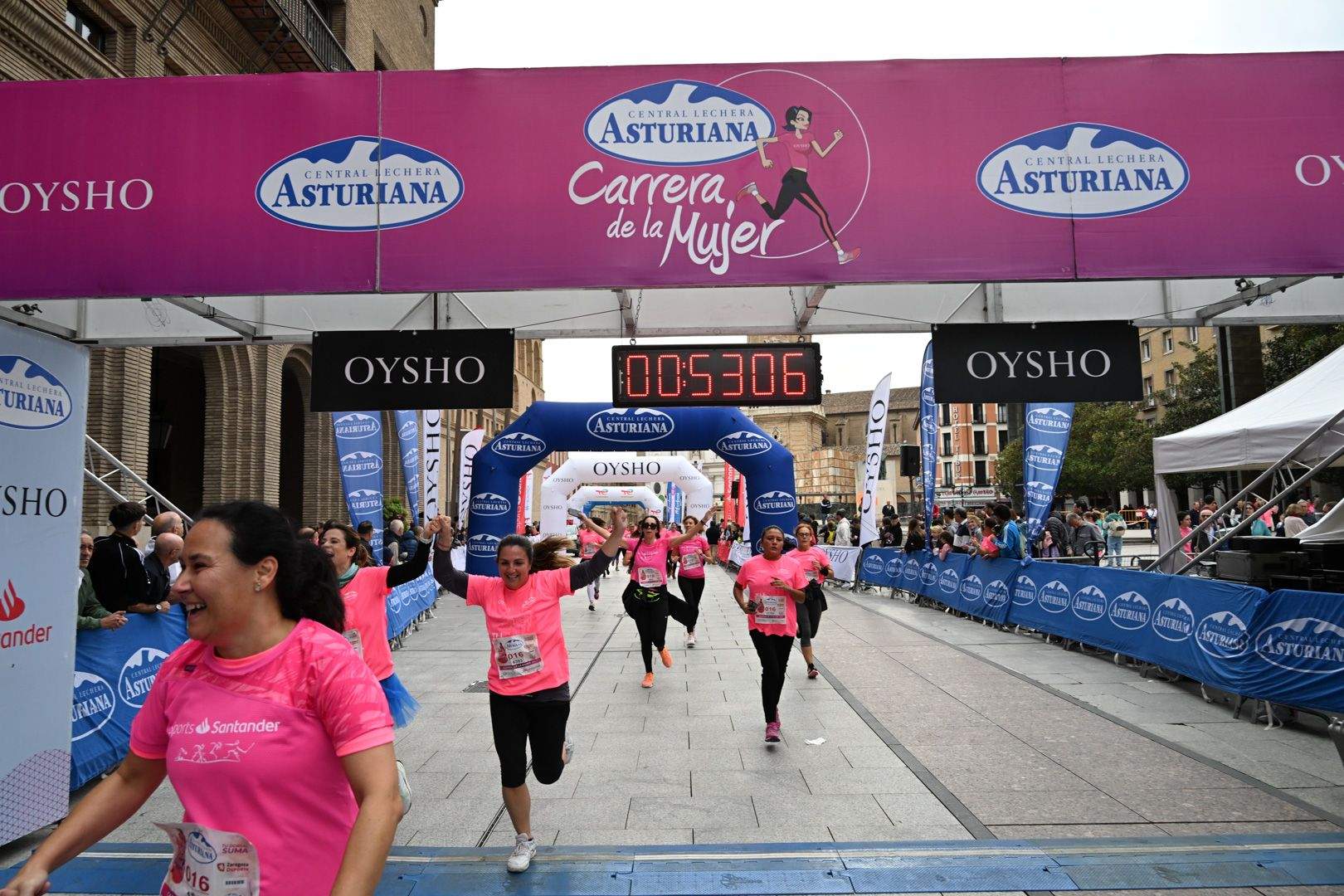 Todas las fotos de la Carrera de la Mujer de Zaragoza 2023. 5902