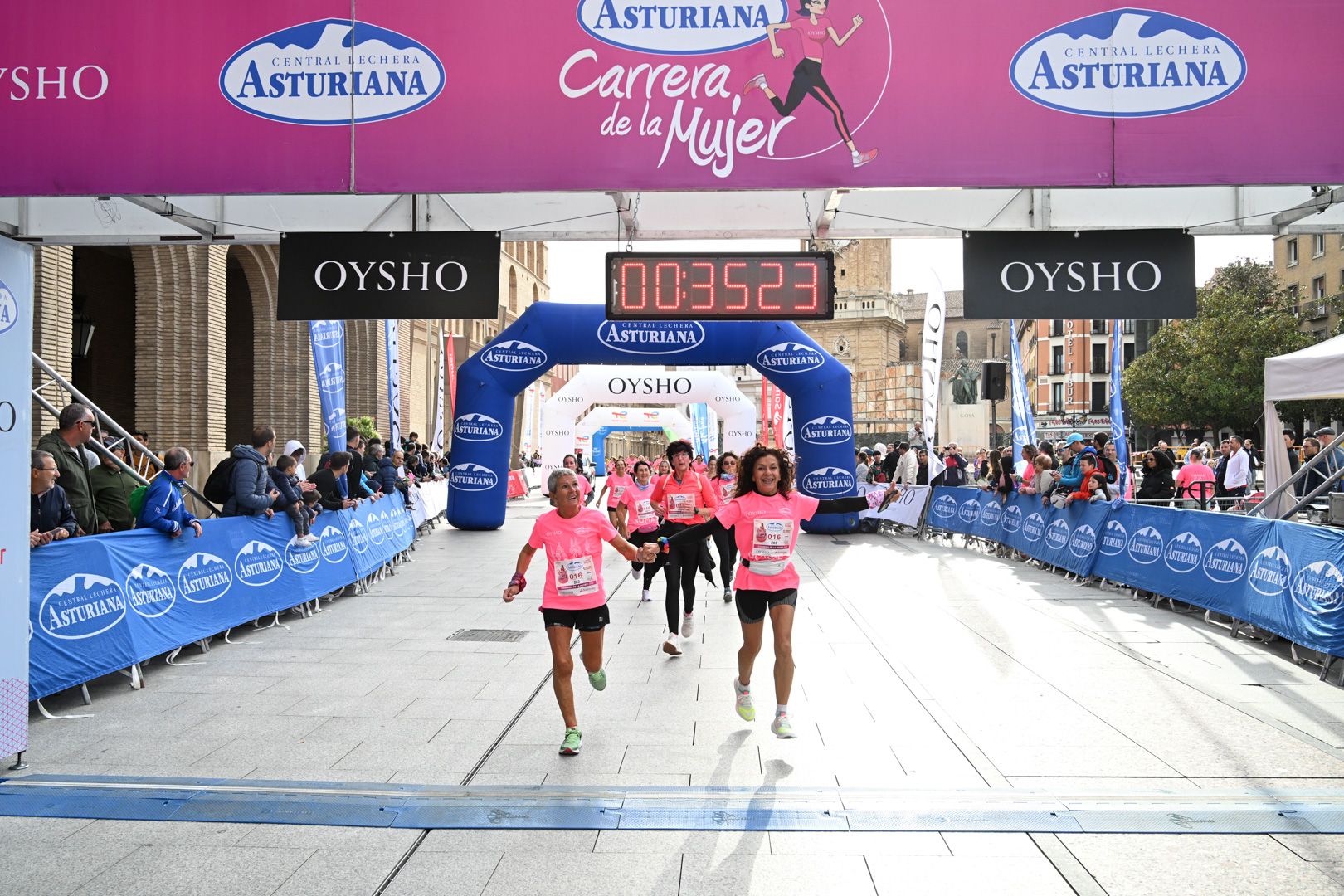 Todas las fotos de la Carrera de la Mujer de Zaragoza 2023. 4703