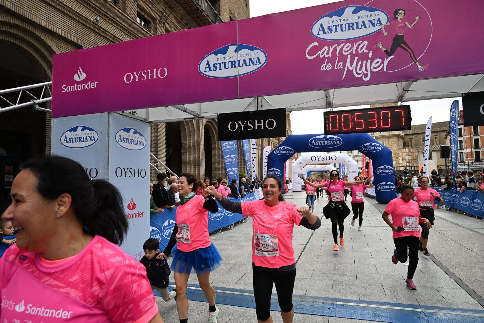 Todas las fotos de la Carrera de la Mujer de Zaragoza 2023. 5904