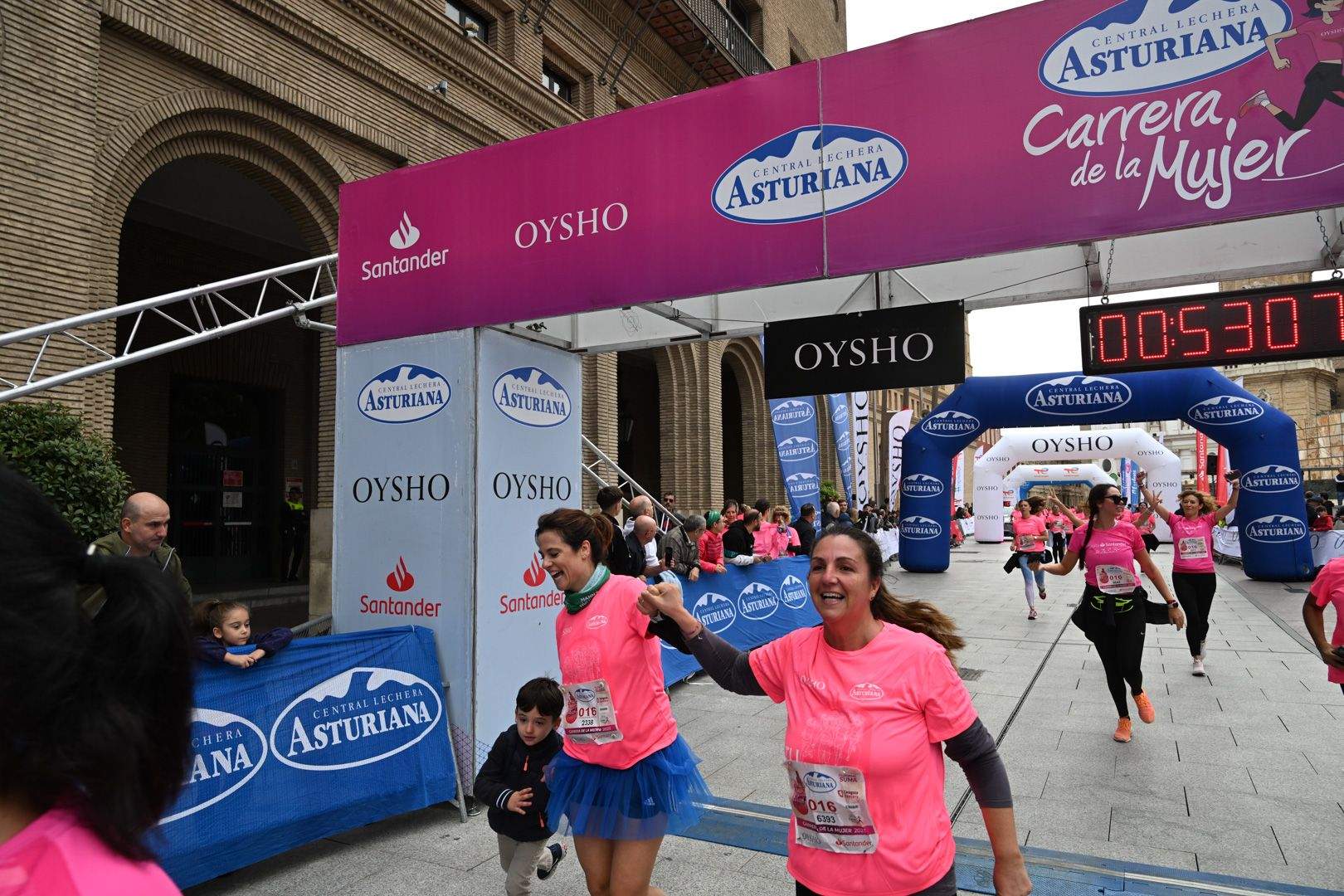 Todas las fotos de la Carrera de la Mujer de Zaragoza 2023. 5905
