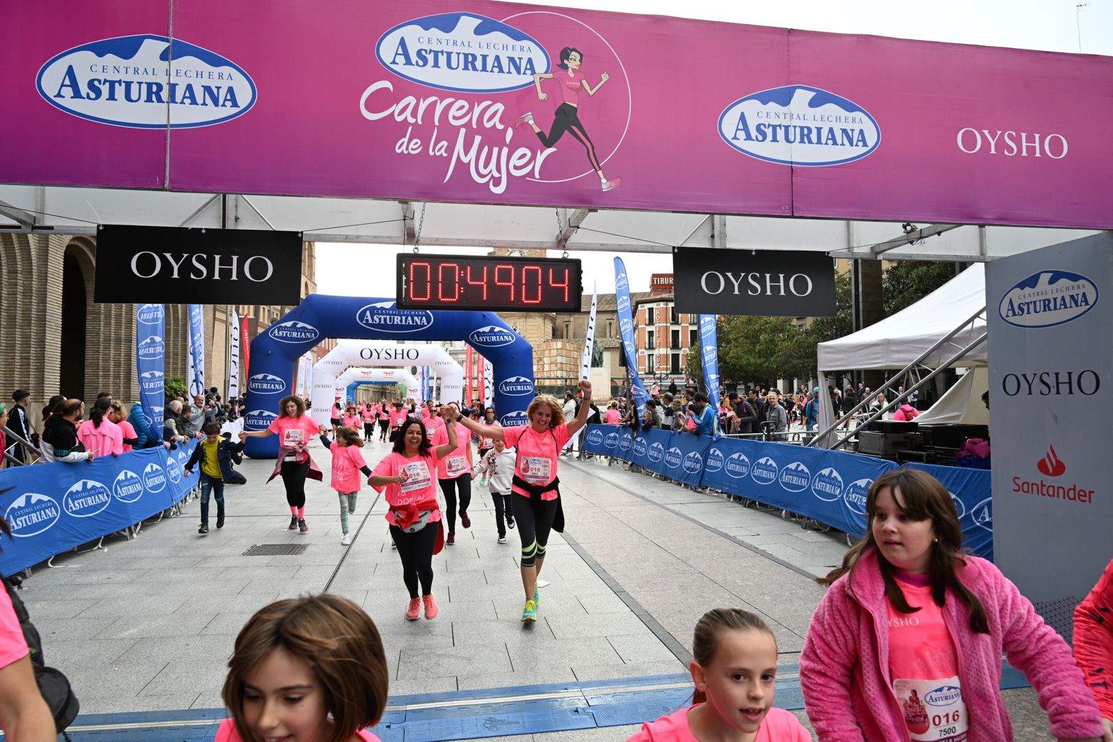 Todas las fotos de la Carrera de la Mujer de Zaragoza 2023. 5664