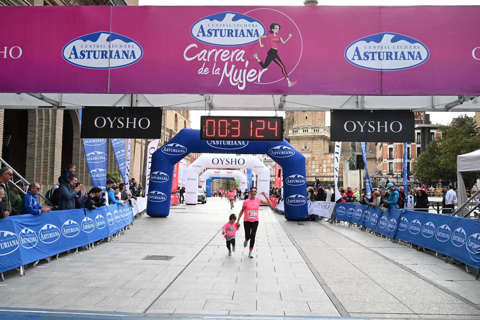 Todas las fotos de la Carrera de la Mujer de Zaragoza 2023. 4484