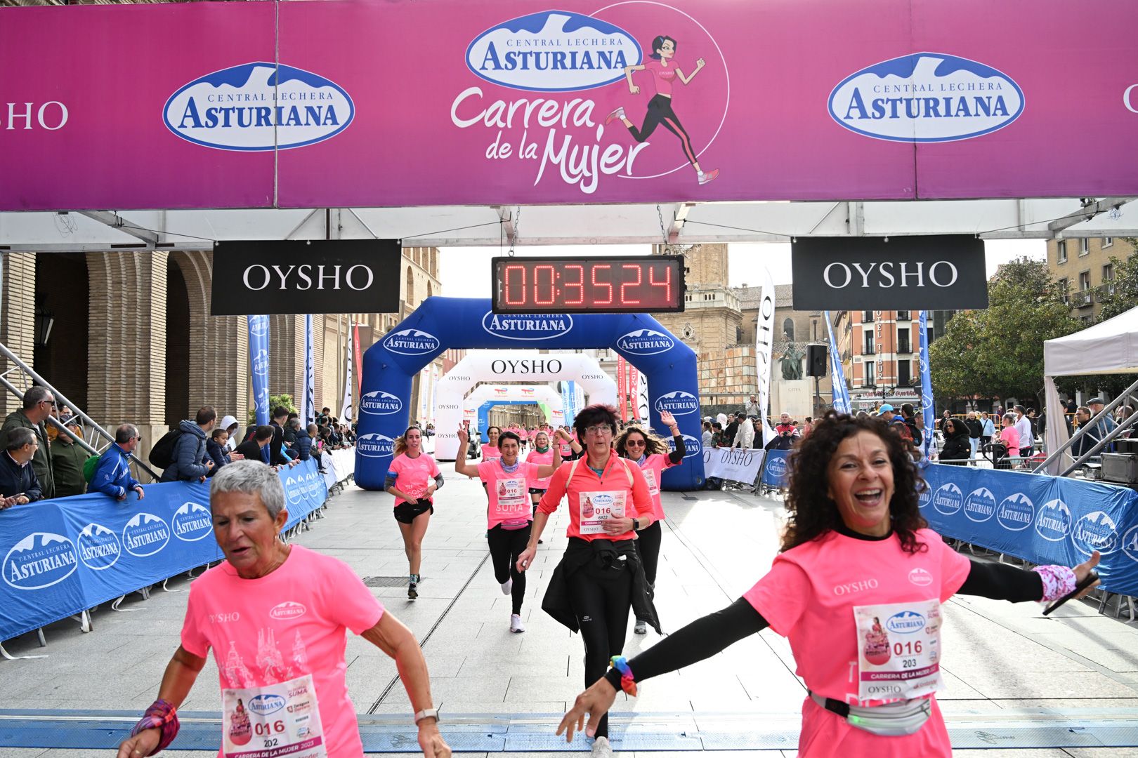 Todas las fotos de la Carrera de la Mujer de Zaragoza 2023. 4706