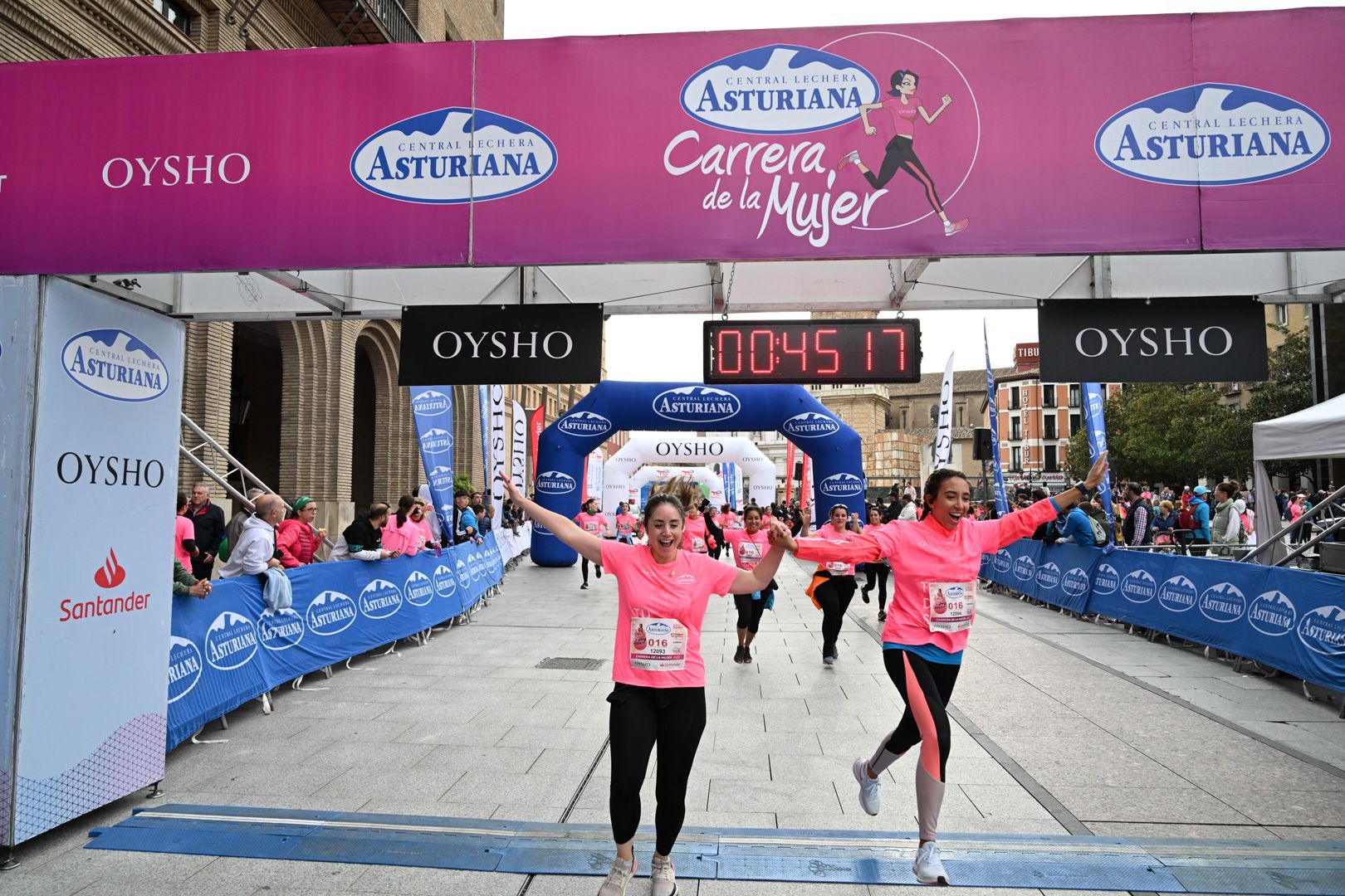 Todas las fotos de la Carrera de la Mujer de Zaragoza 2023. 5422
