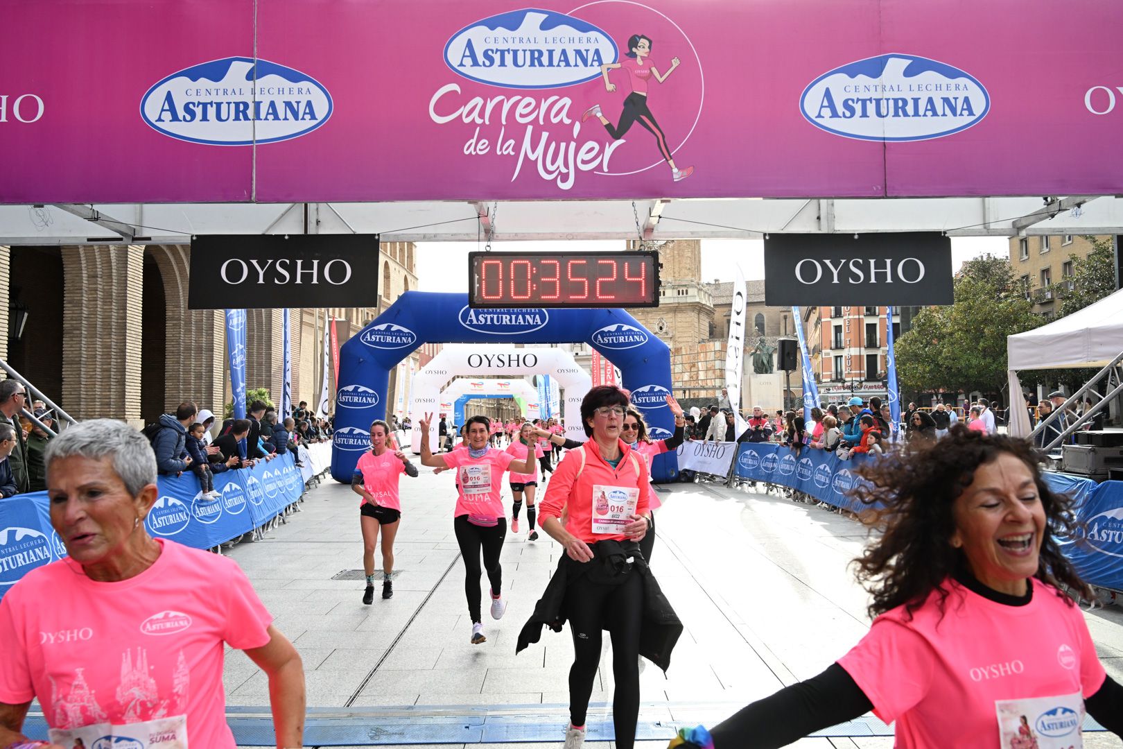 Todas las fotos de la Carrera de la Mujer de Zaragoza 2023. 4707