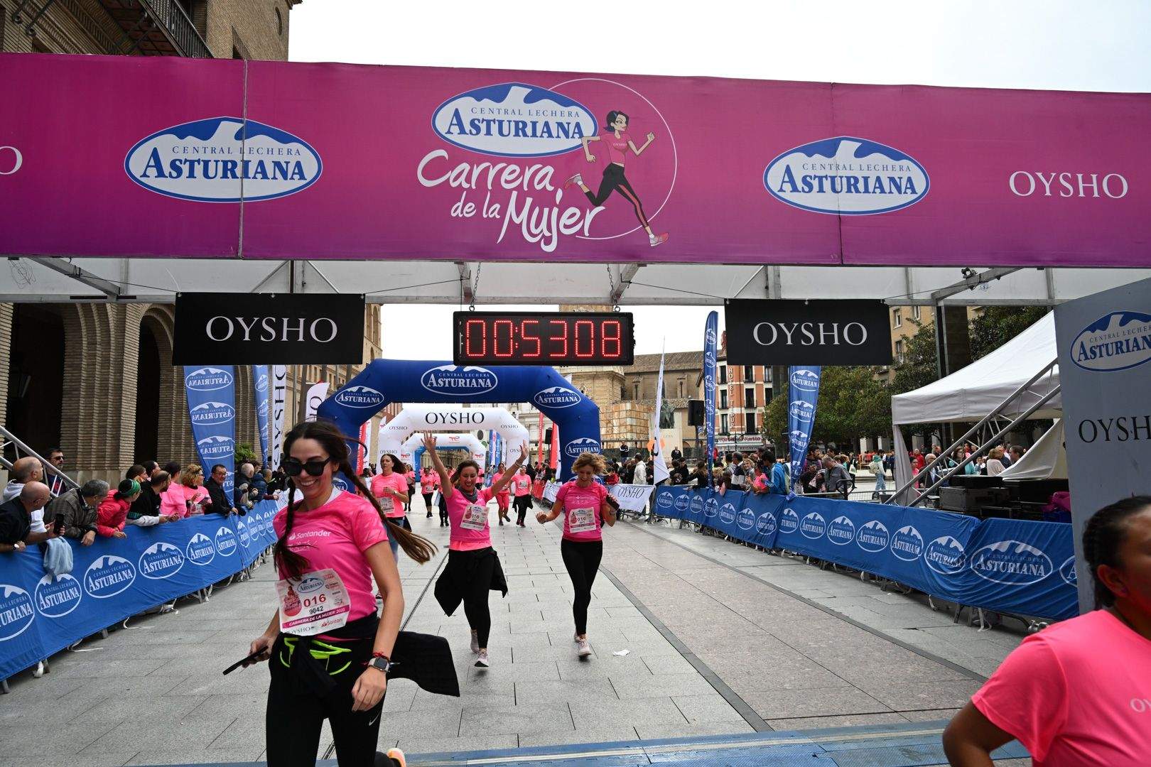 Todas las fotos de la Carrera de la Mujer de Zaragoza 2023. 5907