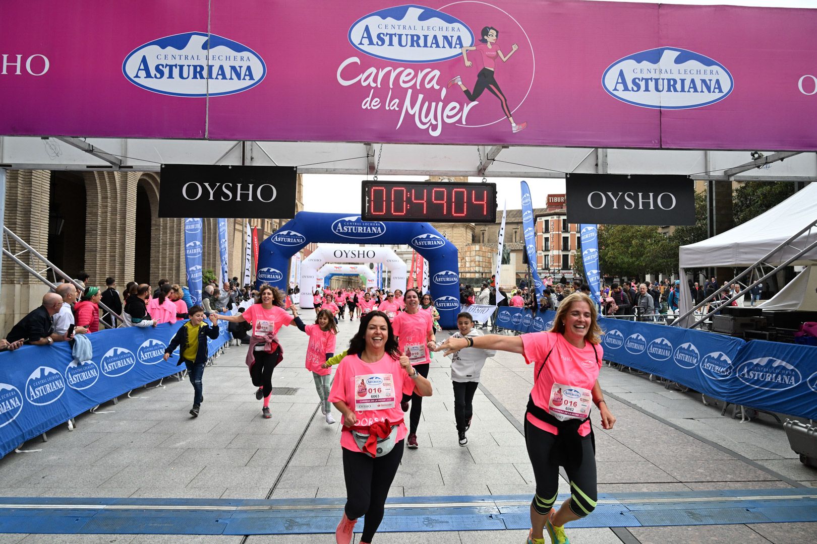 Todas las fotos de la Carrera de la Mujer de Zaragoza 2023. 5666