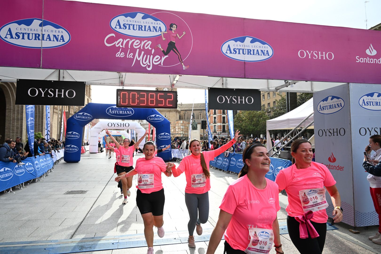 Todas las fotos de la Carrera de la Mujer de Zaragoza 2023. 4951