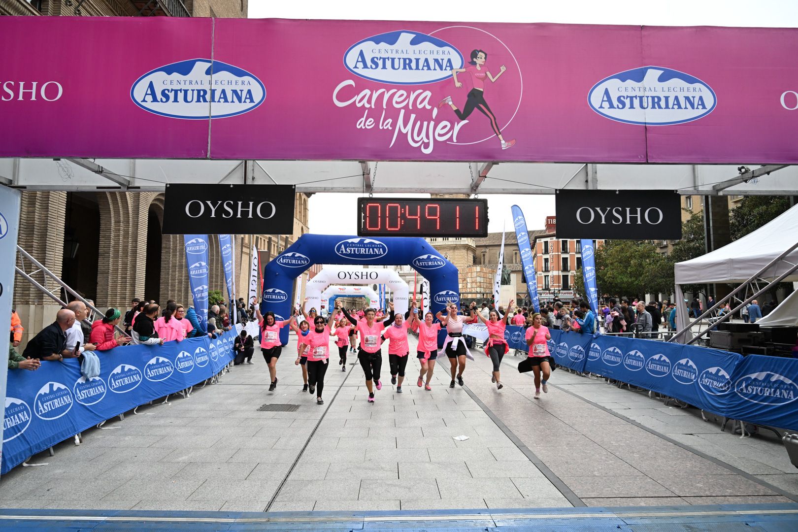 Todas las fotos de la Carrera de la Mujer de Zaragoza 2023. 5675
