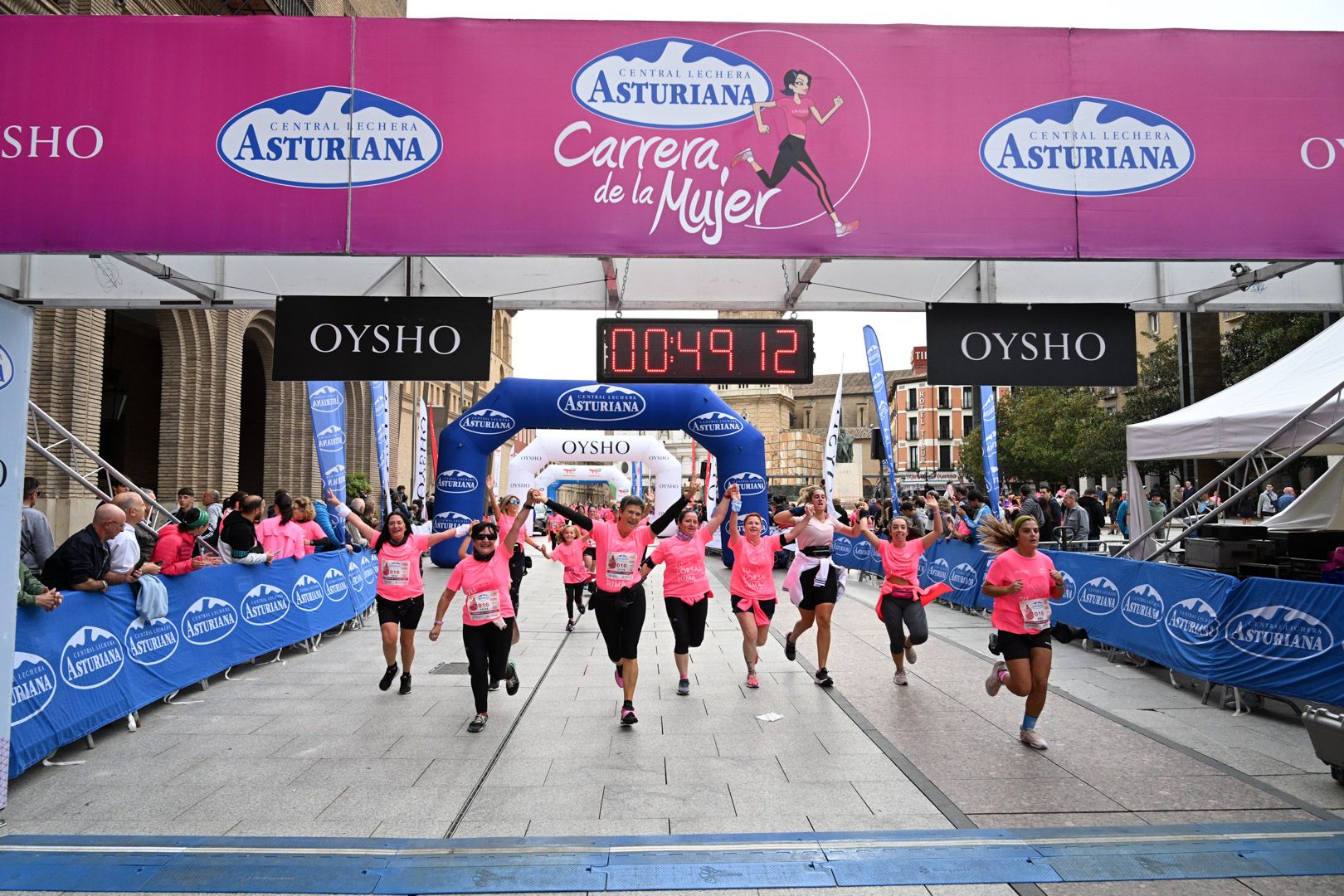 Todas las fotos de la Carrera de la Mujer de Zaragoza 2023. 5676