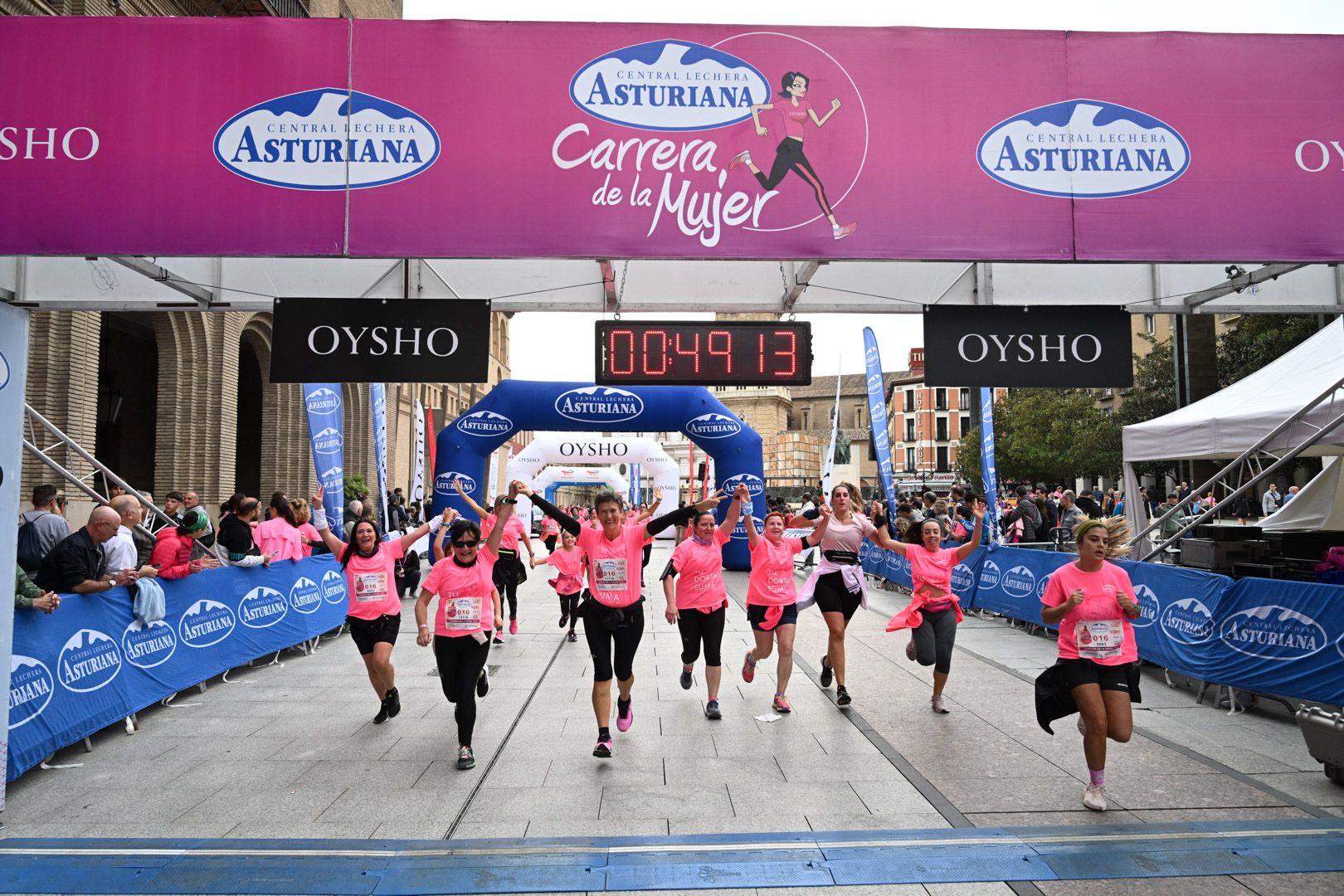 Todas las fotos de la Carrera de la Mujer de Zaragoza 2023. 5677