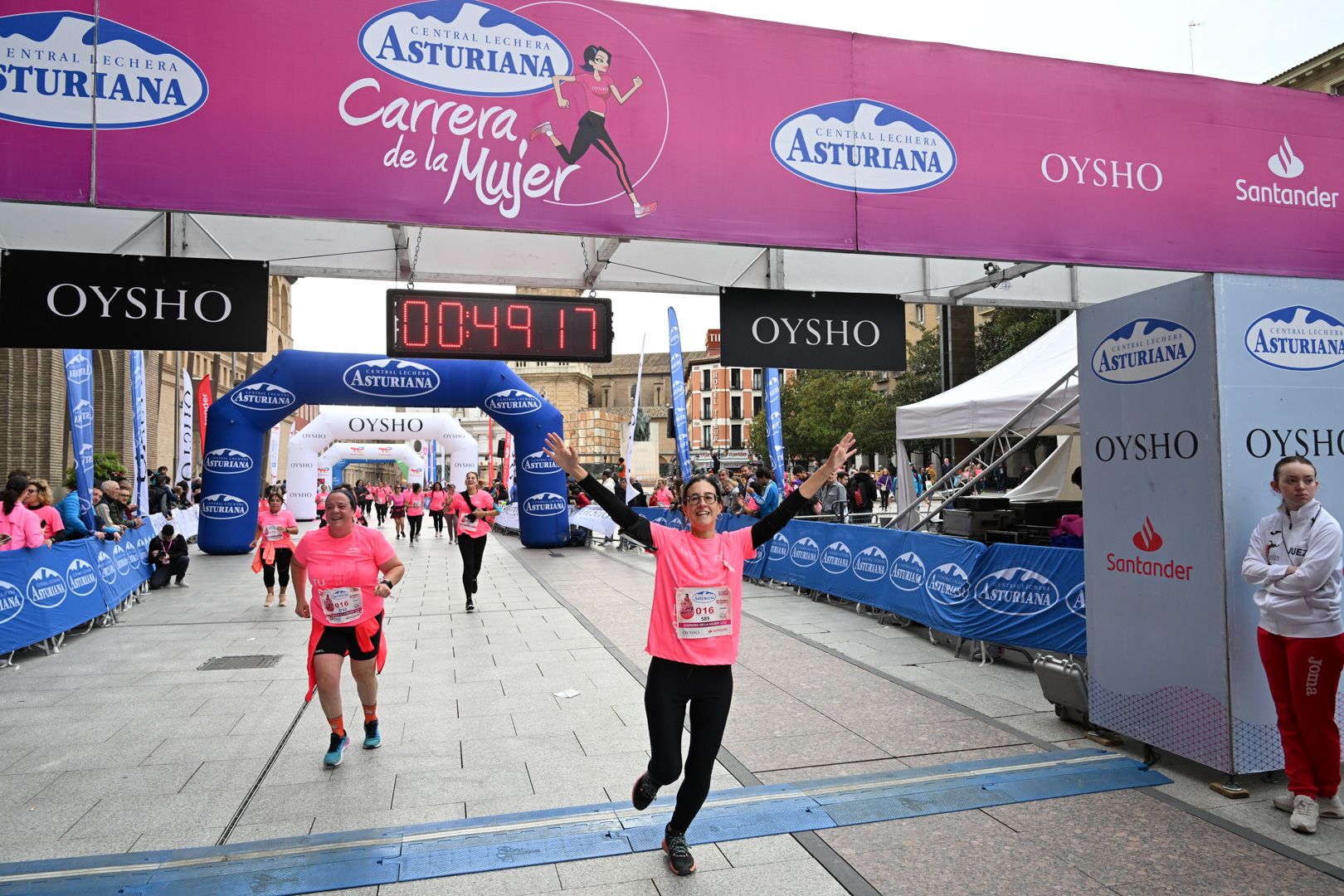 Todas las fotos de la Carrera de la Mujer de Zaragoza 2023. 5681