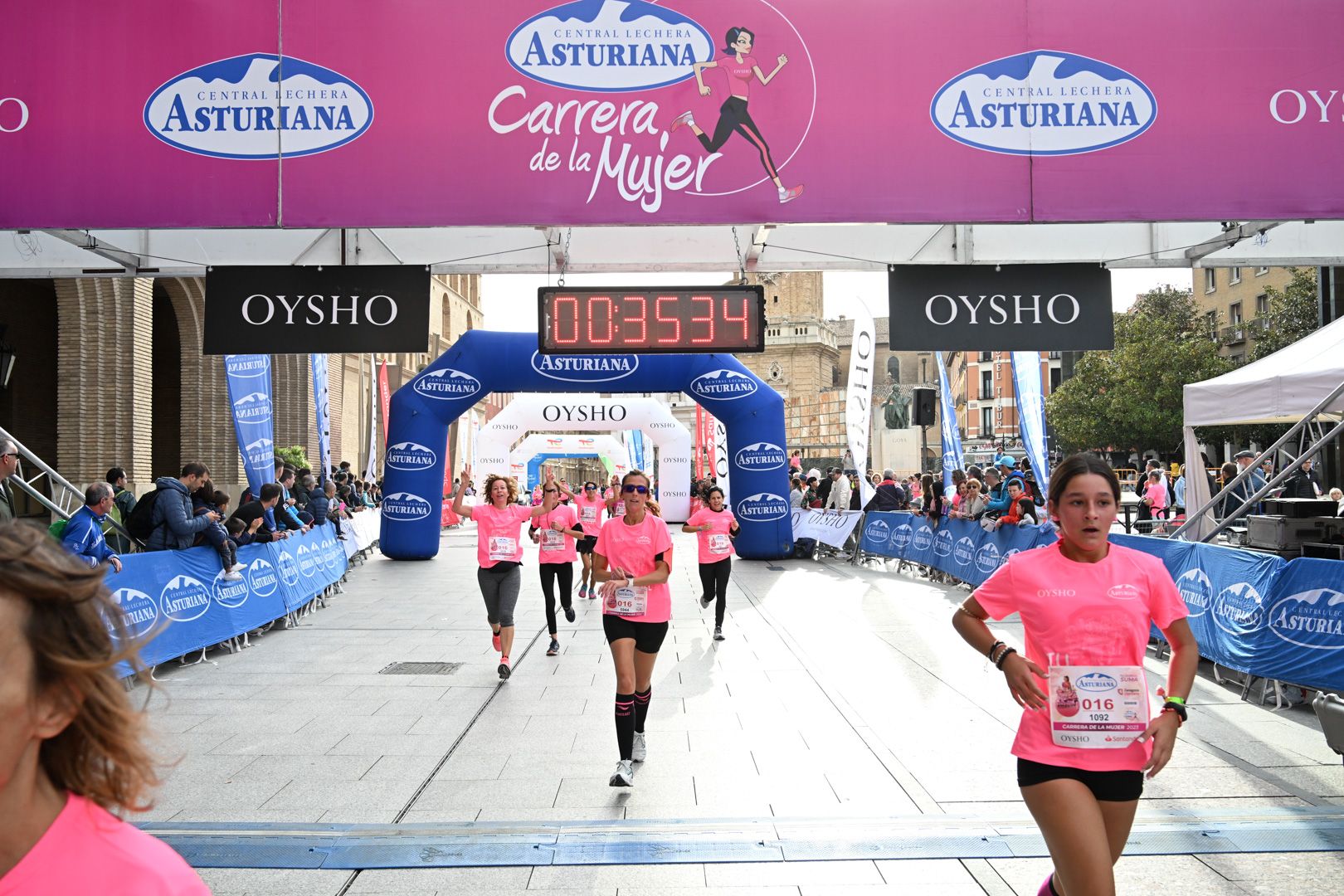 Todas las fotos de la Carrera de la Mujer de Zaragoza 2023. 4722