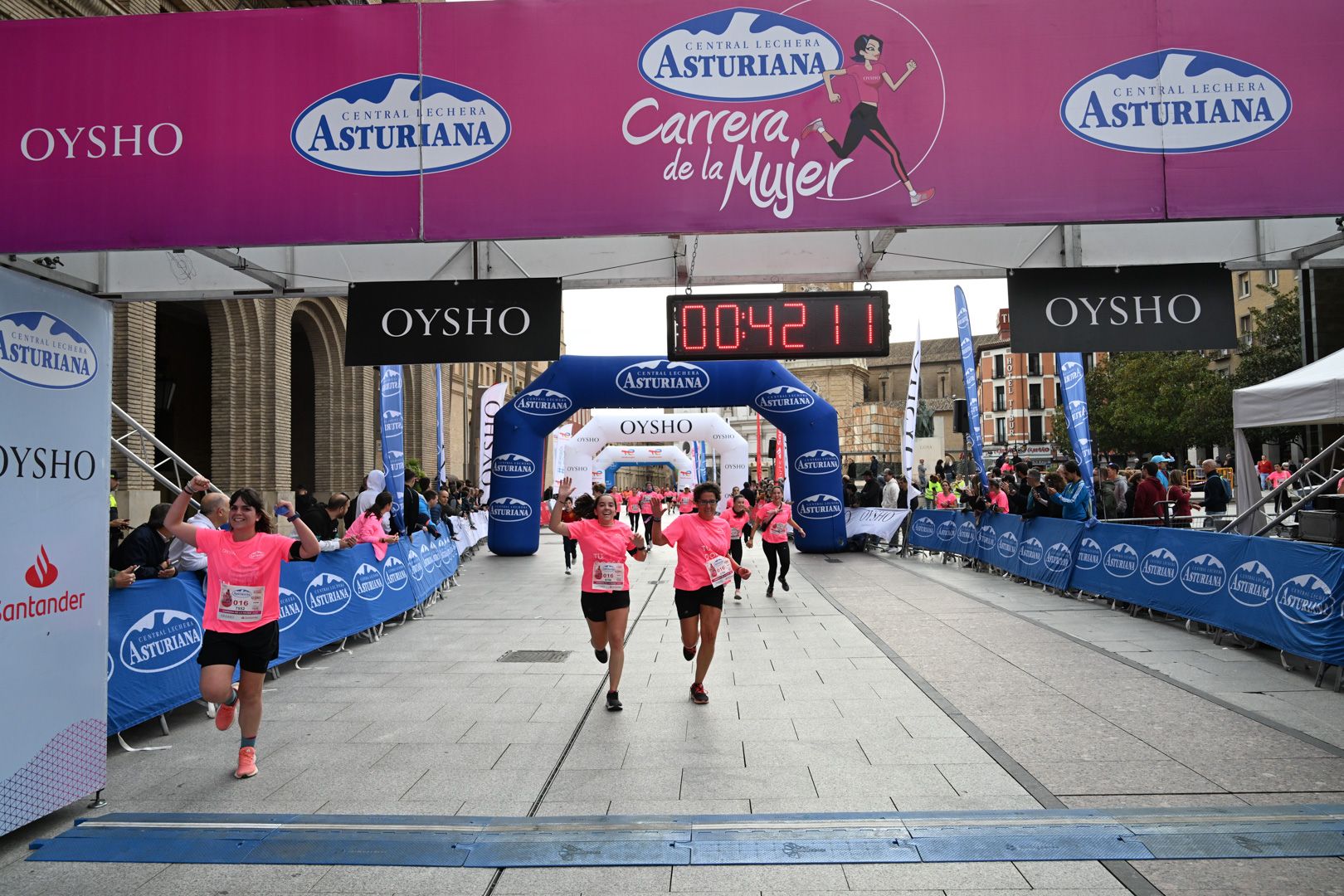 Todas las fotos de la Carrera de la Mujer de Zaragoza 2023. 5204