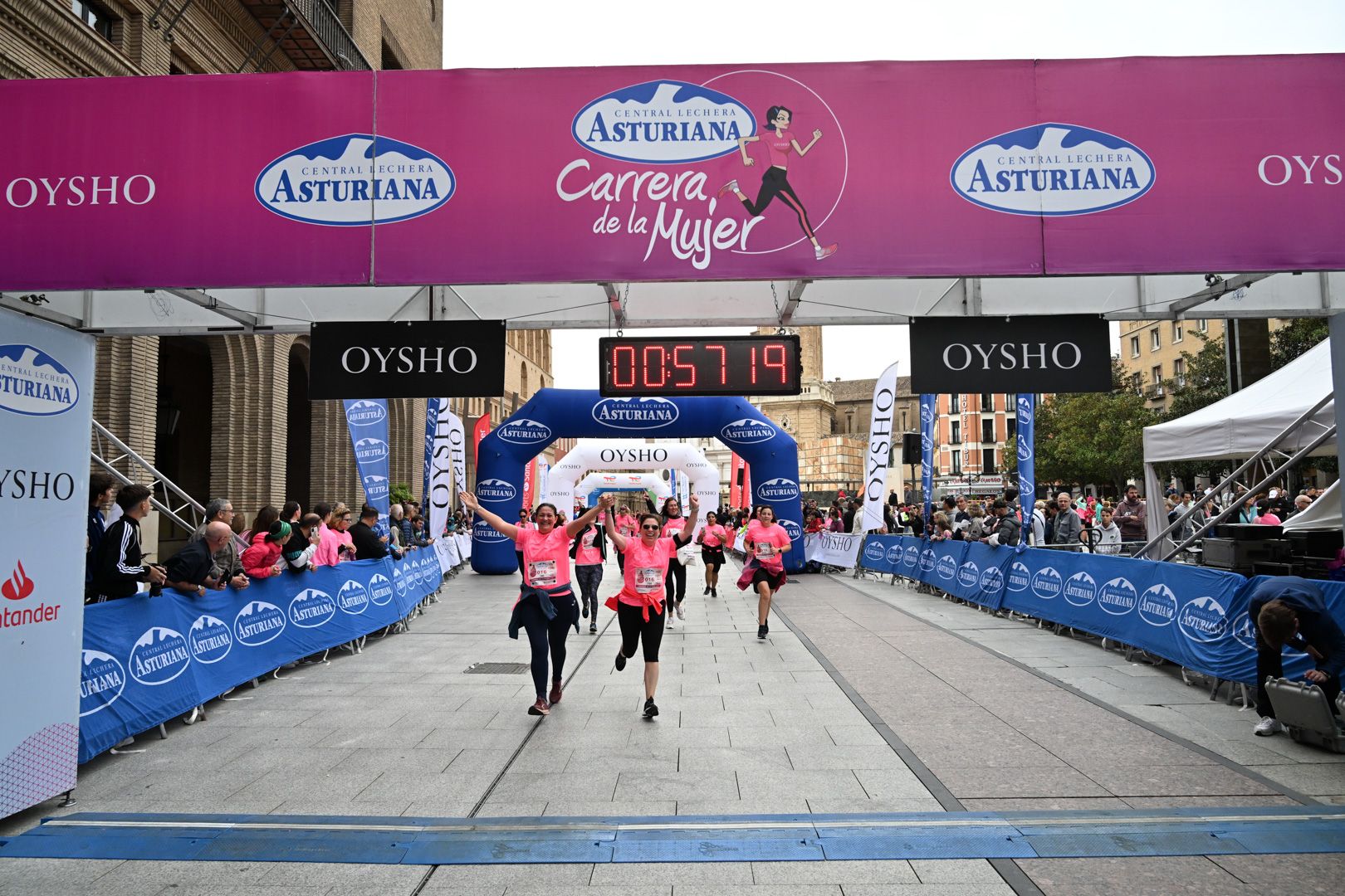 Todas las fotos de la Carrera de la Mujer de Zaragoza 2023. 6129