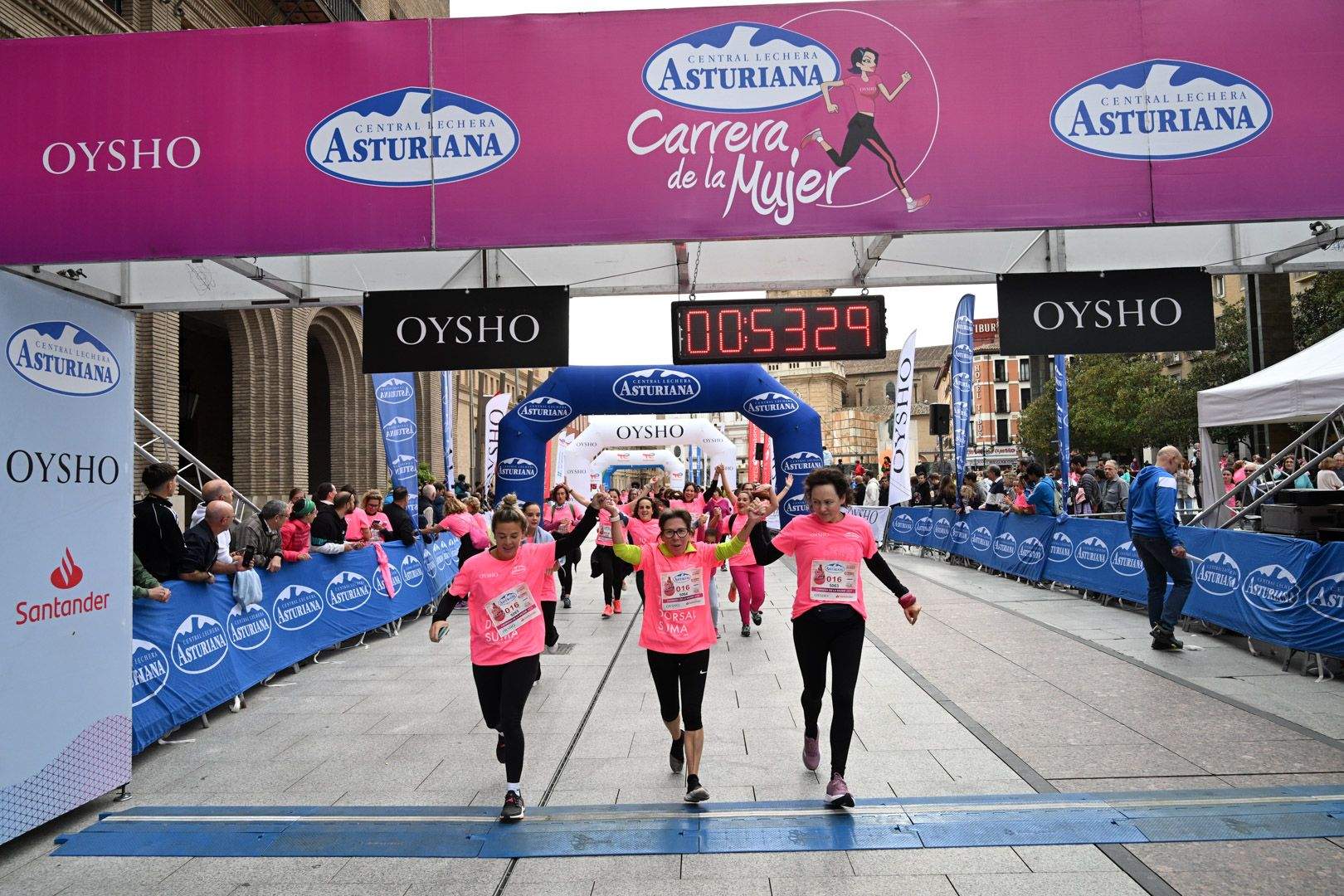 Todas las fotos de la Carrera de la Mujer de Zaragoza 2023. 5928