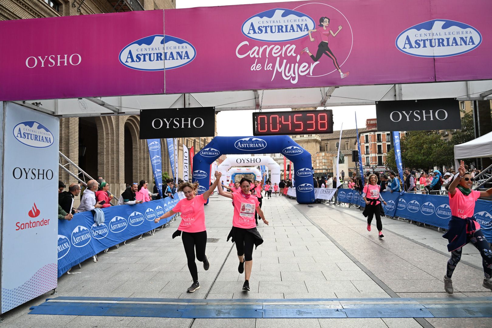 Todas las fotos de la Carrera de la Mujer de Zaragoza 2023. 5444