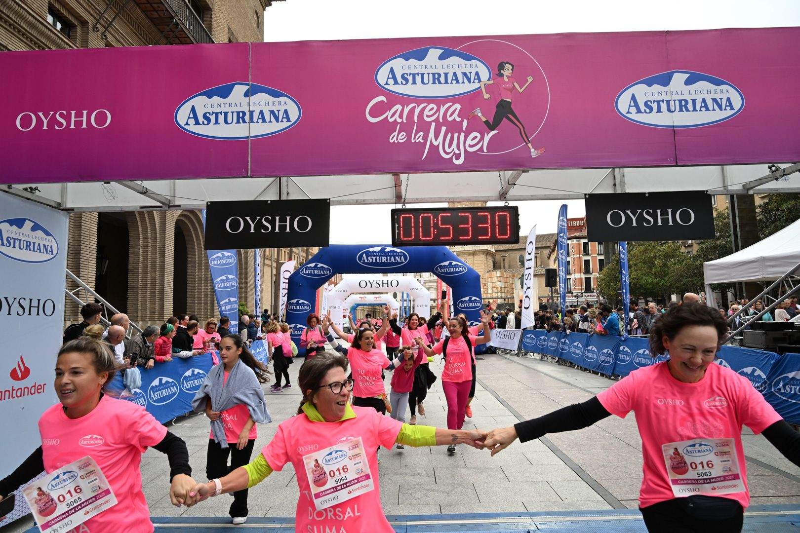 Todas las fotos de la Carrera de la Mujer de Zaragoza 2023. 5929