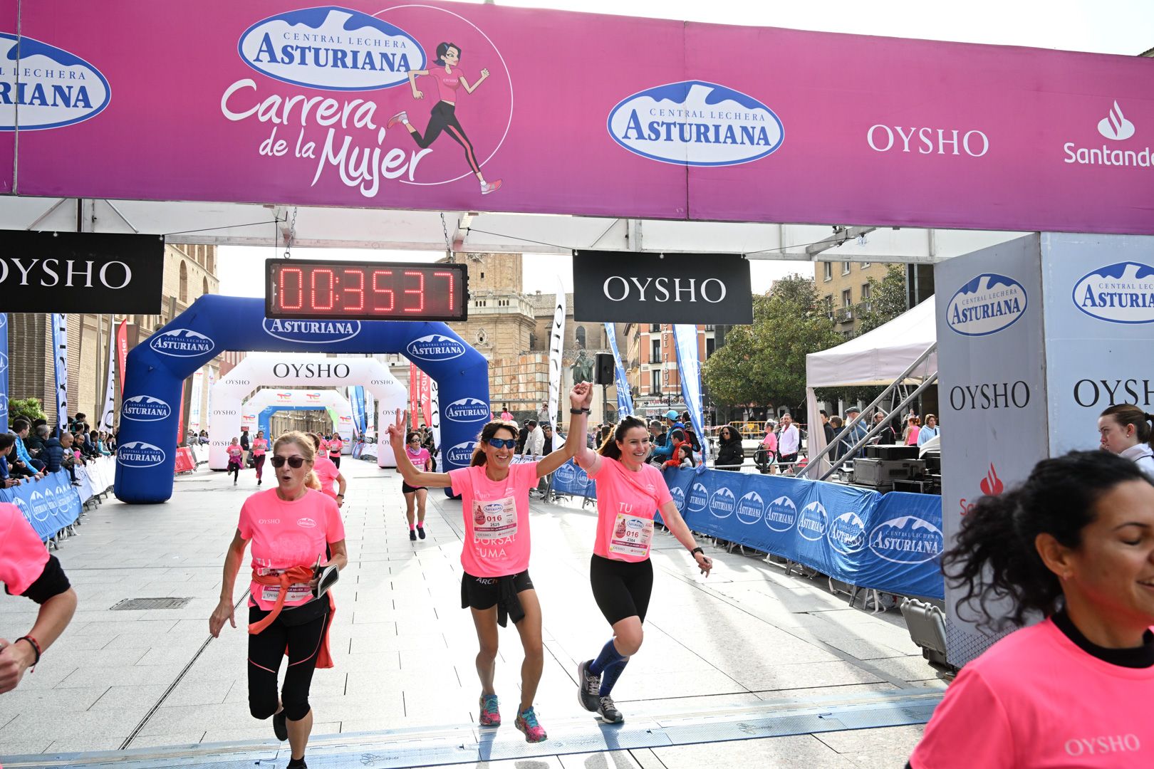 Todas las fotos de la Carrera de la Mujer de Zaragoza 2023. 4730