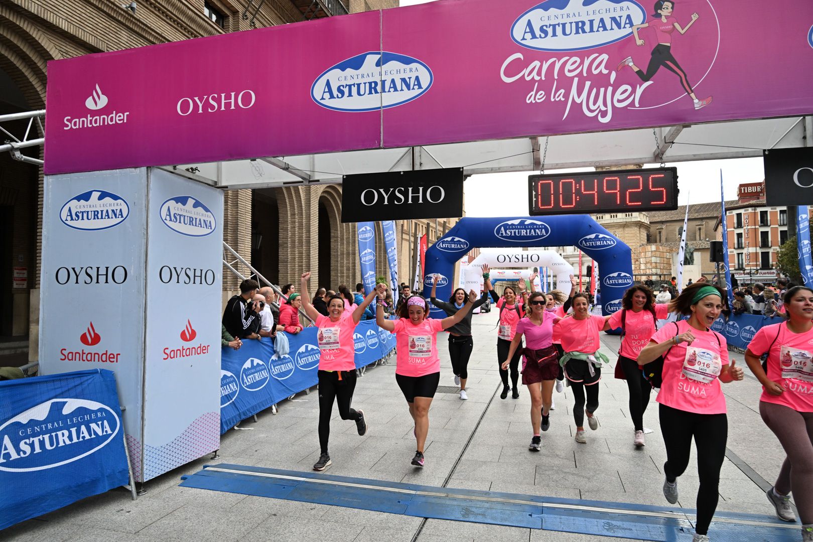 Todas las fotos de la Carrera de la Mujer de Zaragoza 2023. 5689