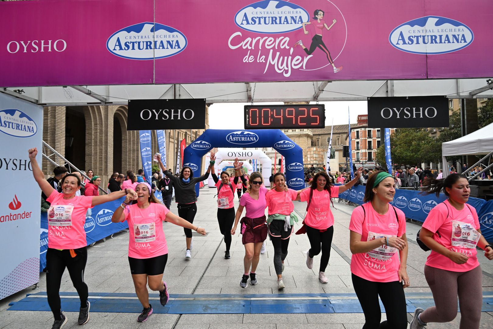 Todas las fotos de la Carrera de la Mujer de Zaragoza 2023. 5690
