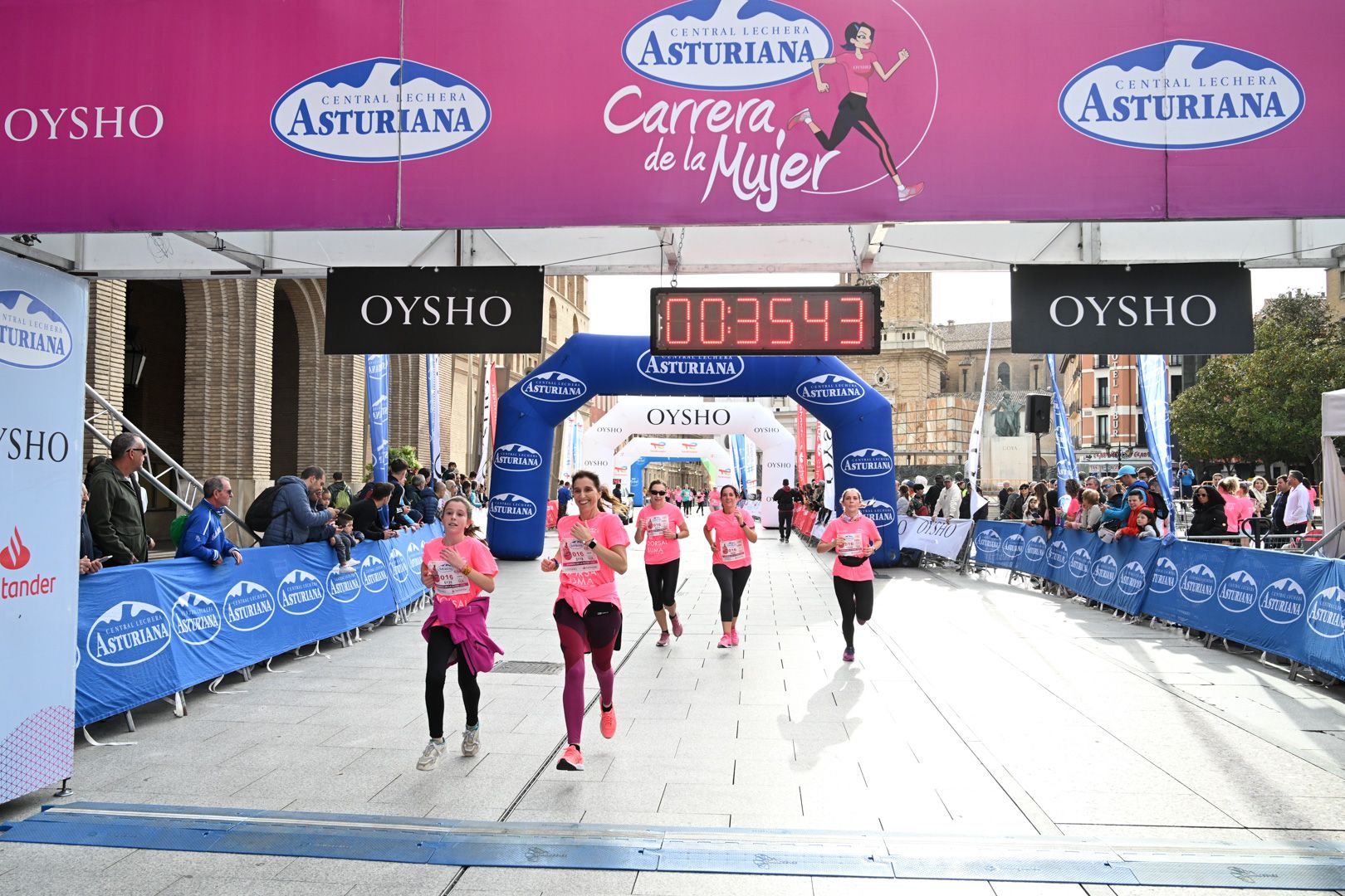 Todas las fotos de la Carrera de la Mujer de Zaragoza 2023. 4735