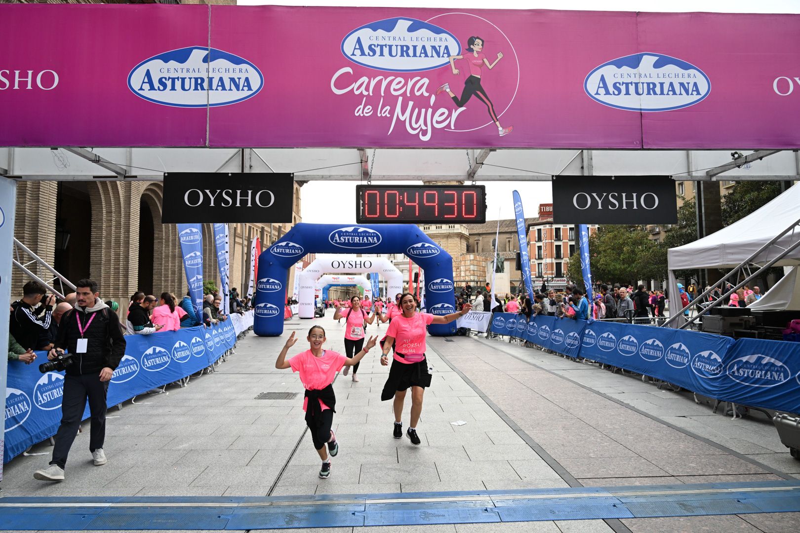 Todas las fotos de la Carrera de la Mujer de Zaragoza 2023. 5694