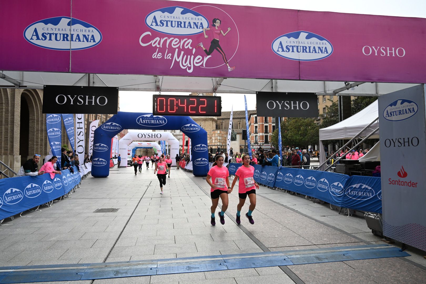 Todas las fotos de la Carrera de la Mujer de Zaragoza 2023. 5218