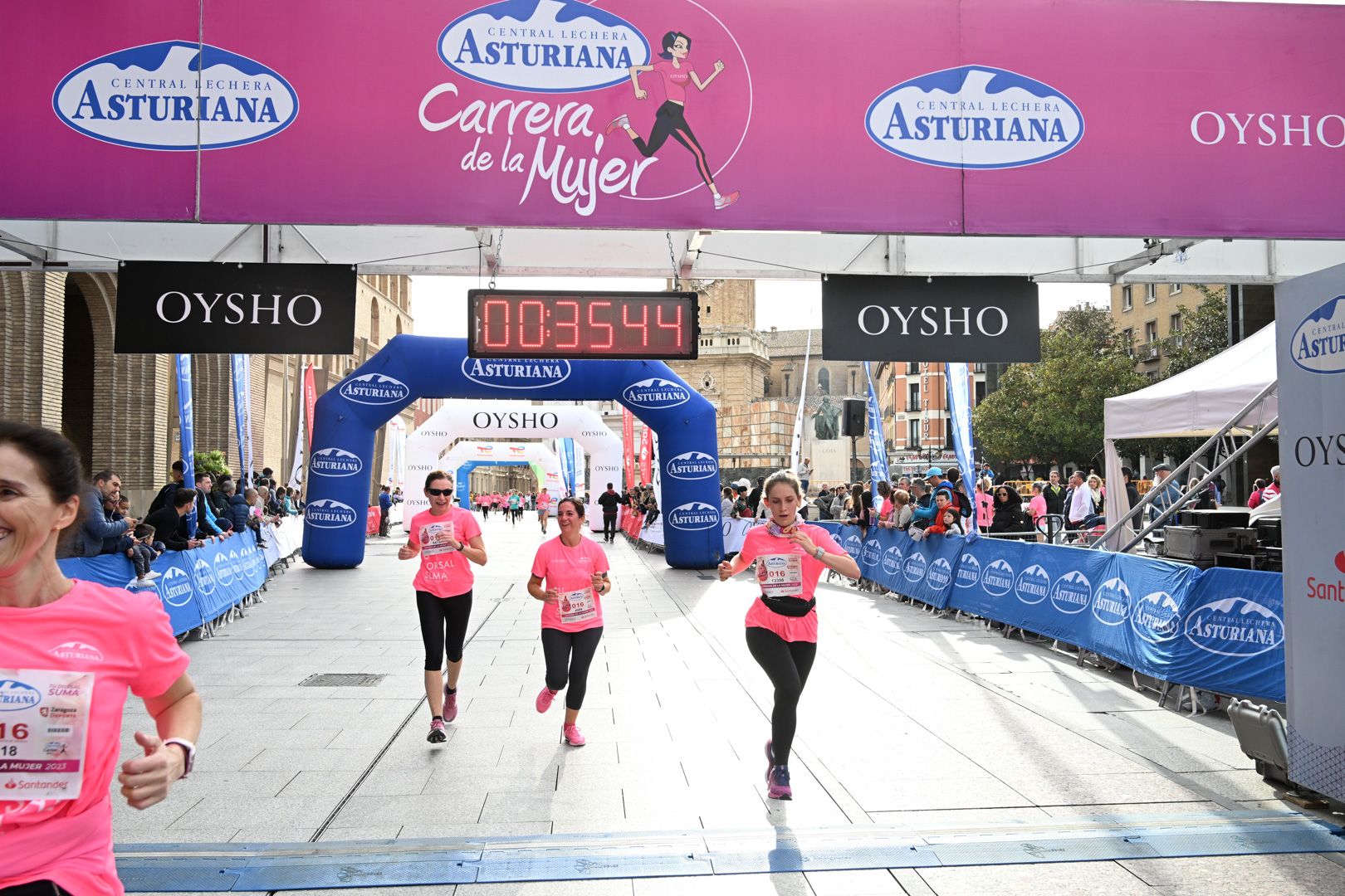 Todas las fotos de la Carrera de la Mujer de Zaragoza 2023. 4738