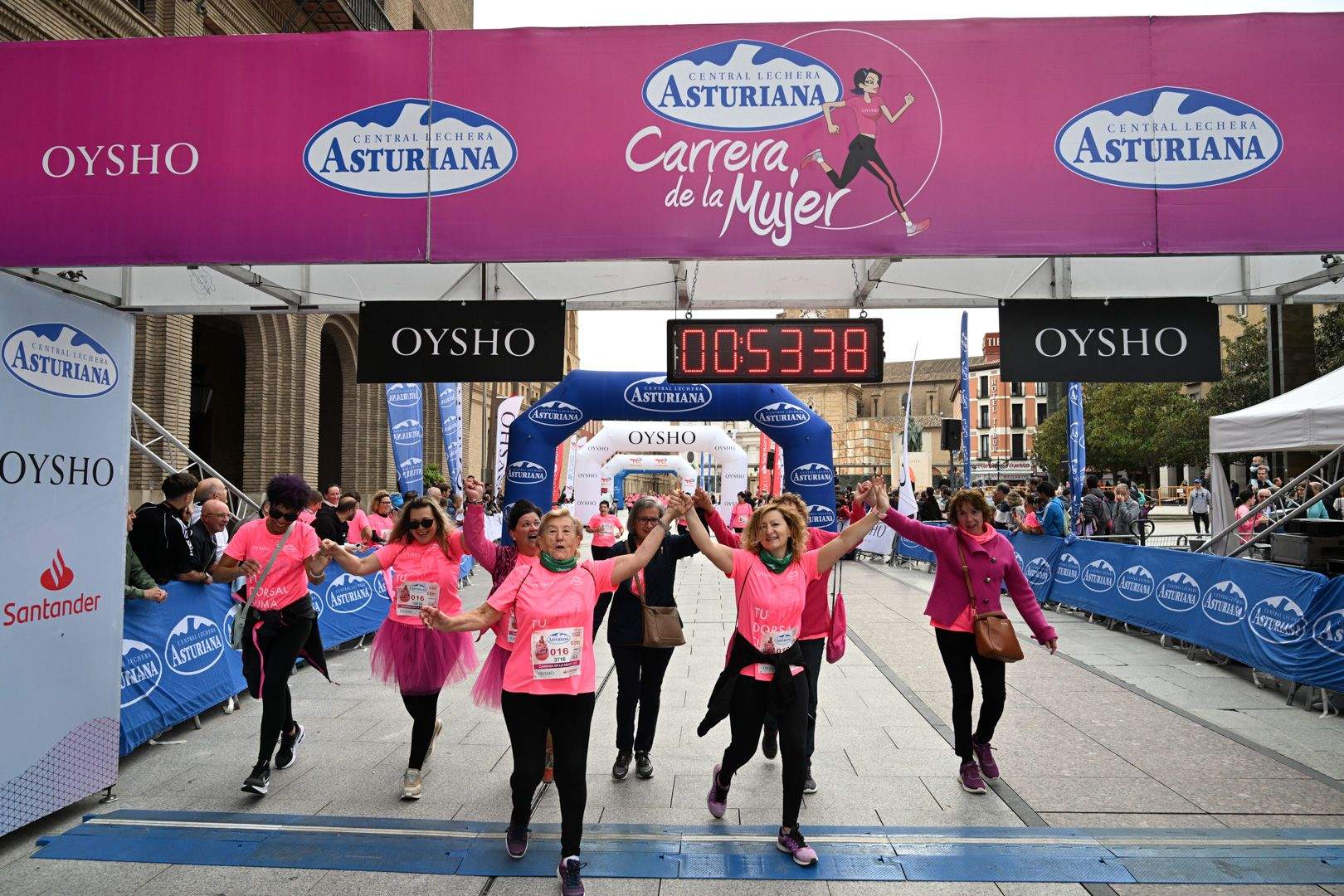 Todas las fotos de la Carrera de la Mujer de Zaragoza 2023. 5940