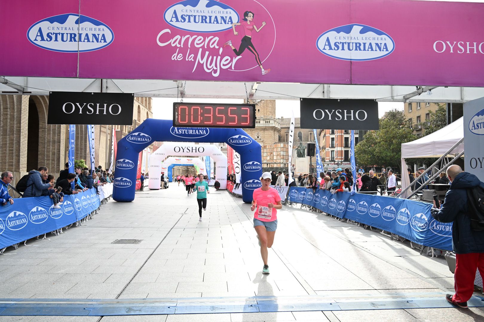 Todas las fotos de la Carrera de la Mujer de Zaragoza 2023. 4740