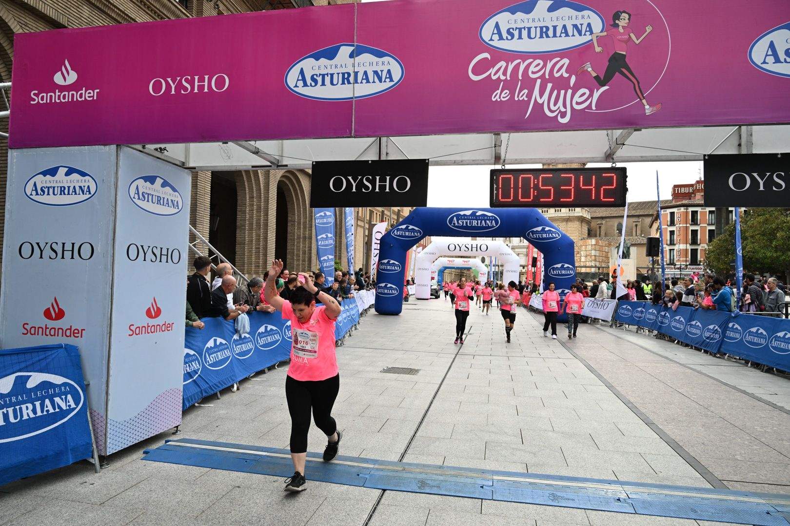 Todas las fotos de la Carrera de la Mujer de Zaragoza 2023. 5941