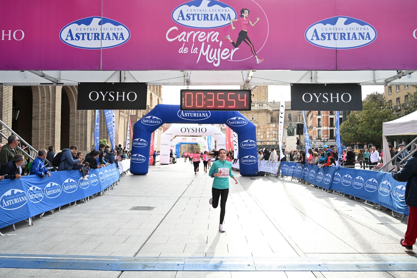 Todas las fotos de la Carrera de la Mujer de Zaragoza 2023. 4741