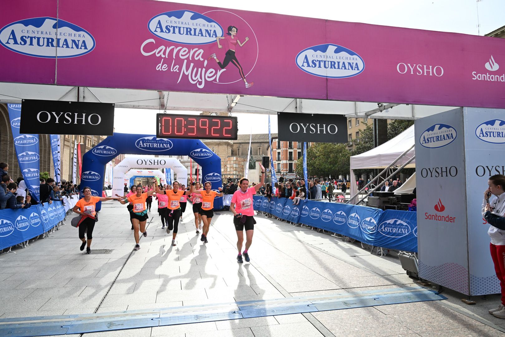 Todas las fotos de la Carrera de la Mujer de Zaragoza 2023. 4984