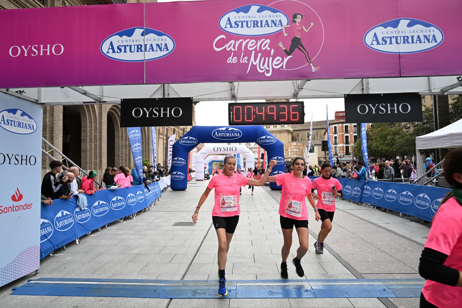 Todas las fotos de la Carrera de la Mujer de Zaragoza 2023. 5701