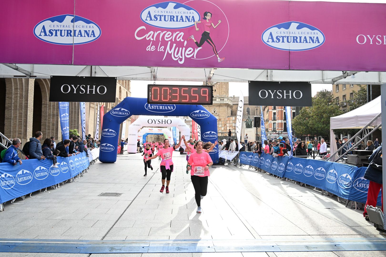 Todas las fotos de la Carrera de la Mujer de Zaragoza 2023. 4744