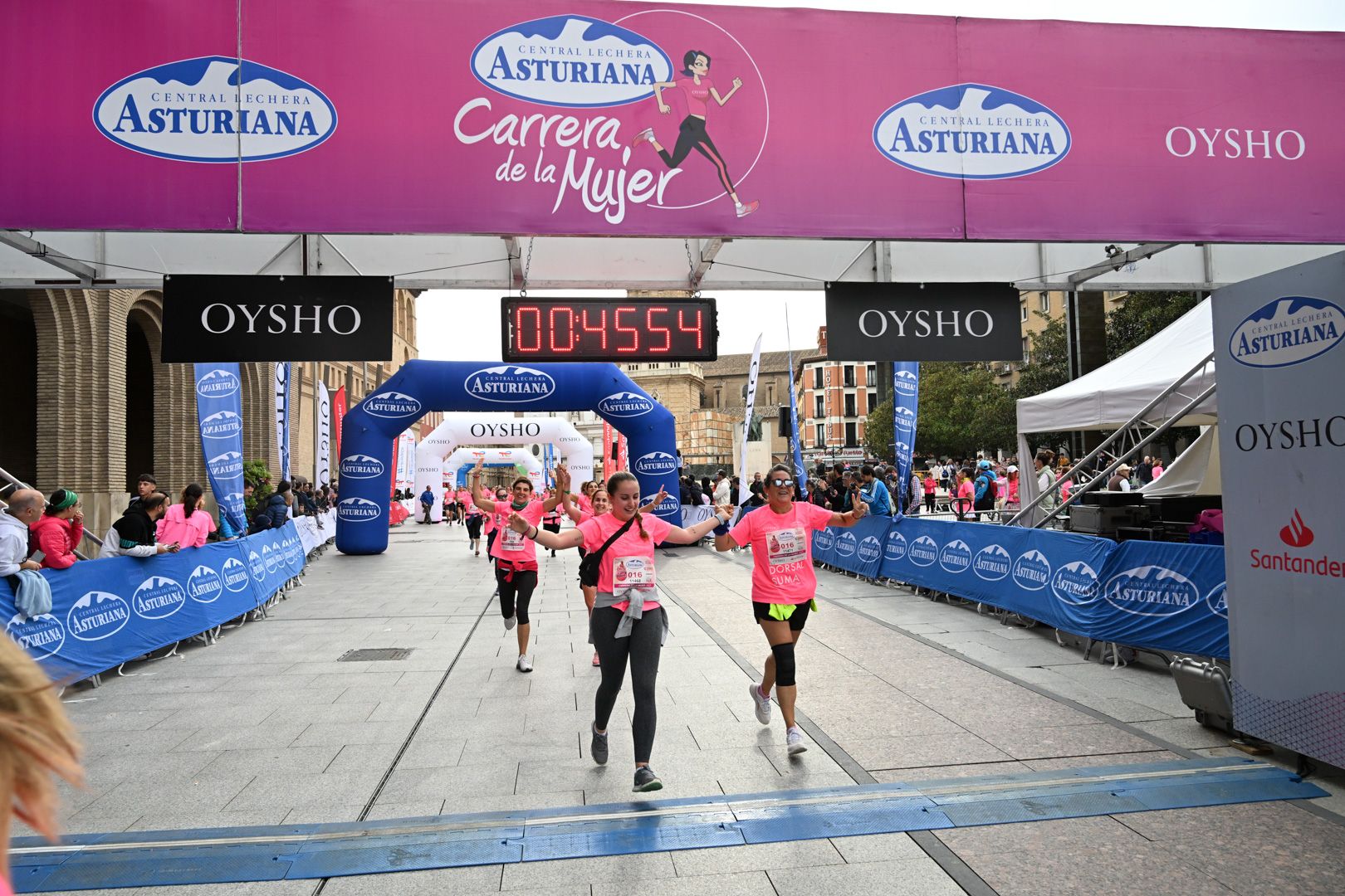 Todas las fotos de la Carrera de la Mujer de Zaragoza 2023. 5462