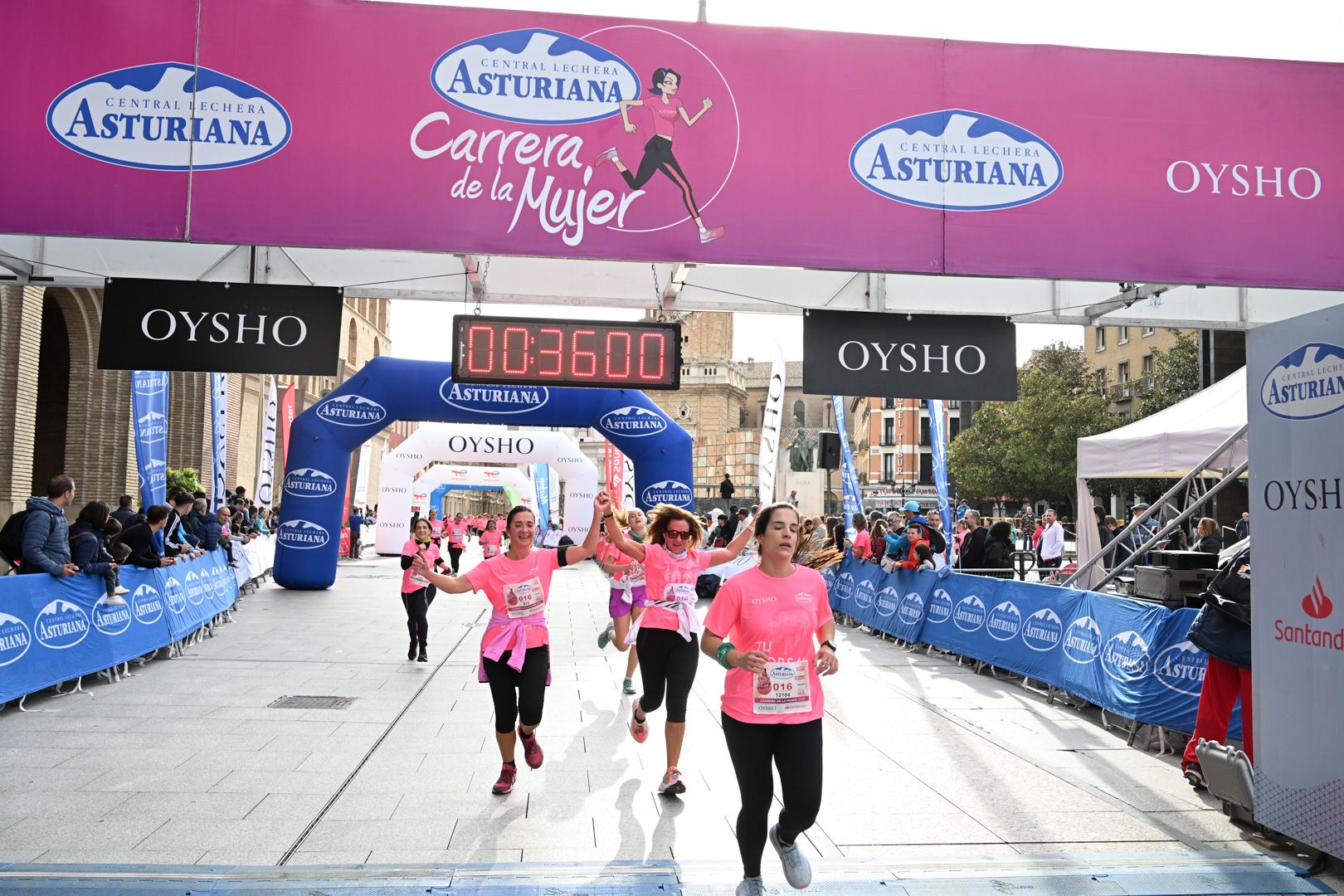 Todas las fotos de la Carrera de la Mujer de Zaragoza 2023. 4746