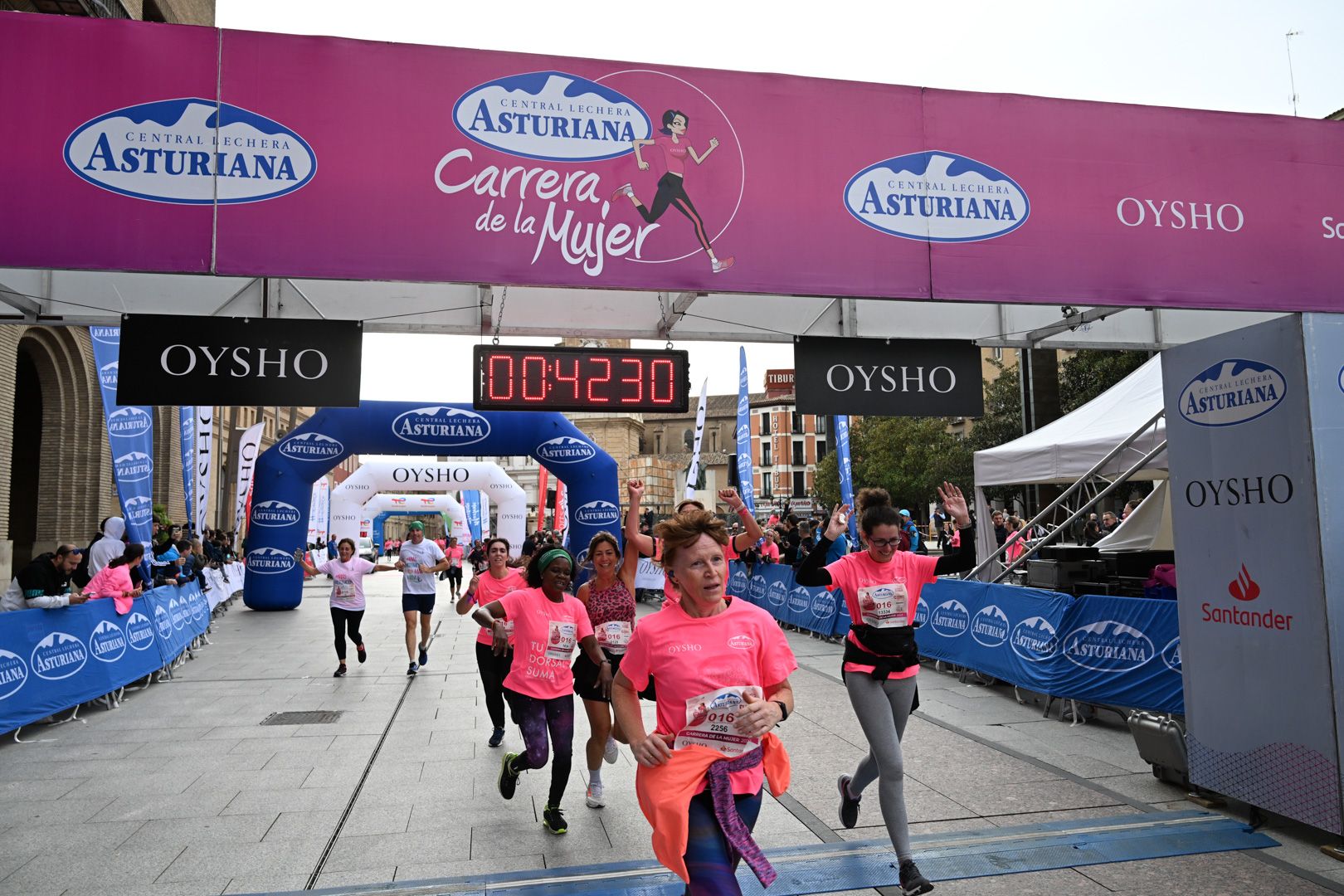Todas las fotos de la Carrera de la Mujer de Zaragoza 2023. 5228