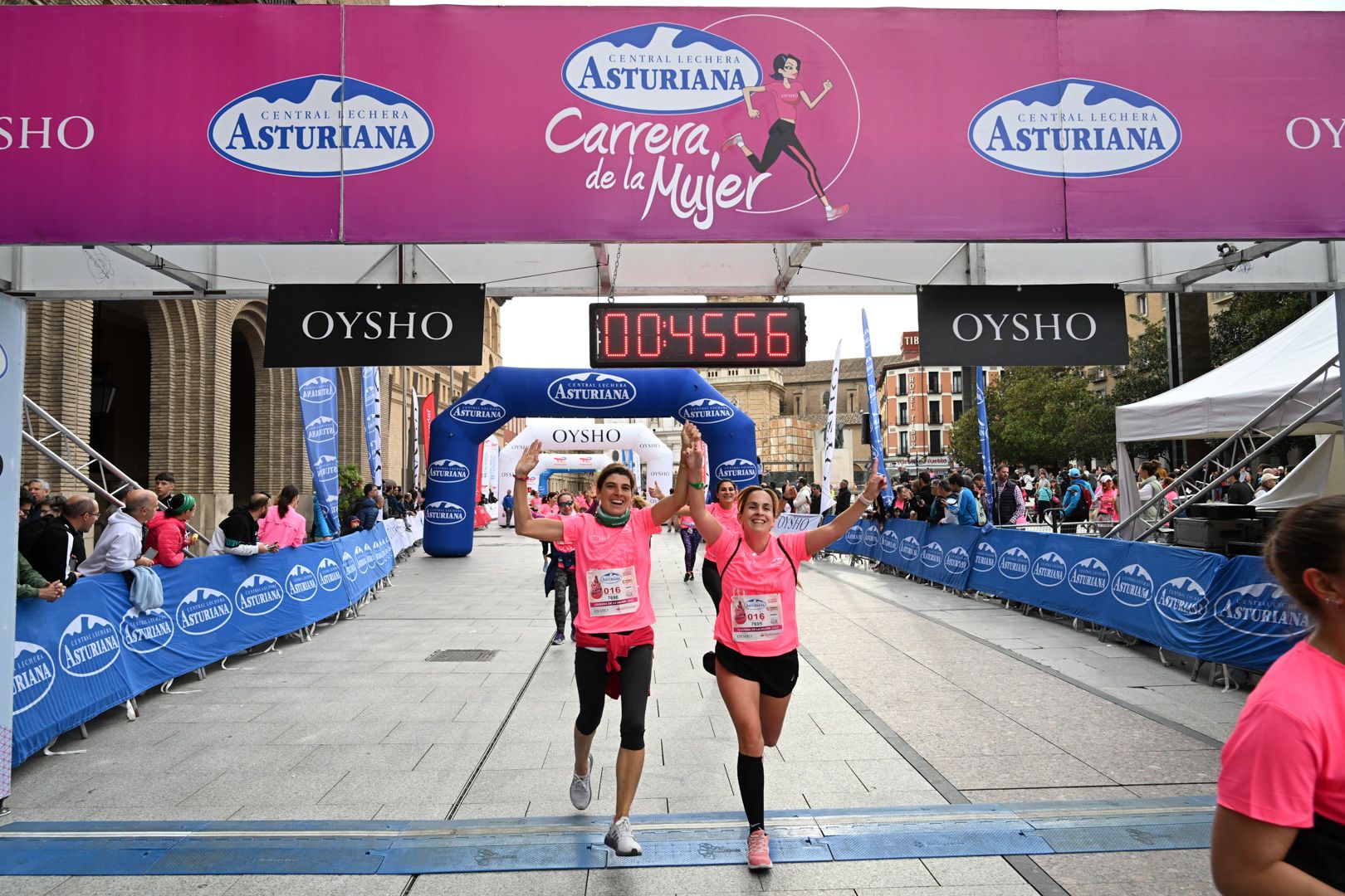 Todas las fotos de la Carrera de la Mujer de Zaragoza 2023. 5464