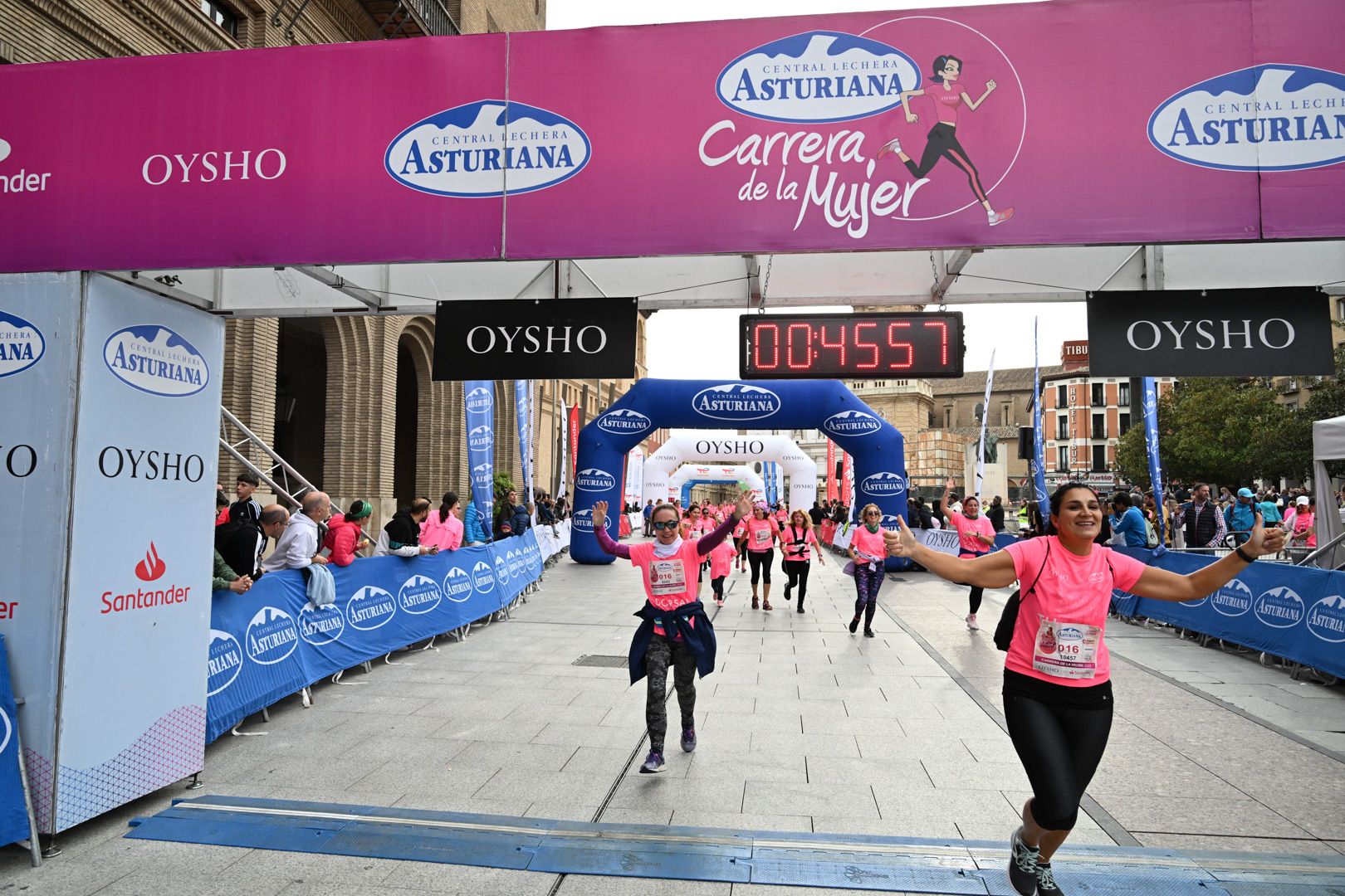 Todas las fotos de la Carrera de la Mujer de Zaragoza 2023. 5465