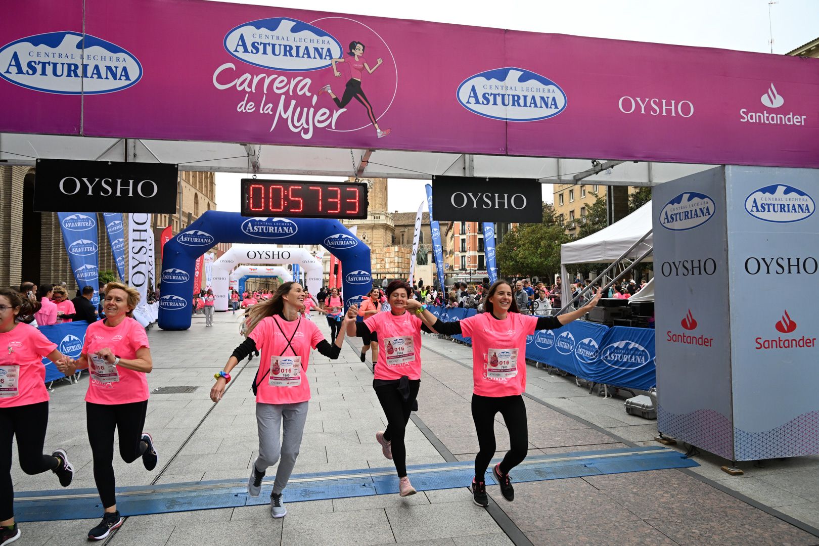Todas las fotos de la Carrera de la Mujer de Zaragoza 2023. 6151